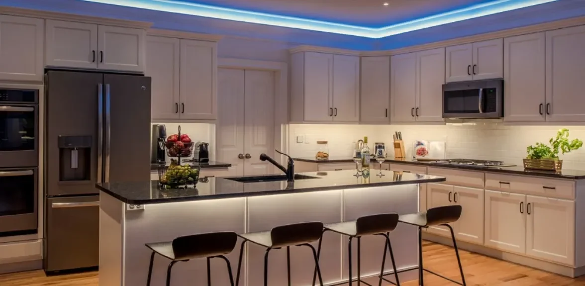 Modern kitchen with smart home LED lighting under cabinets installed by the experts at WaveRider Electric & Automation.
