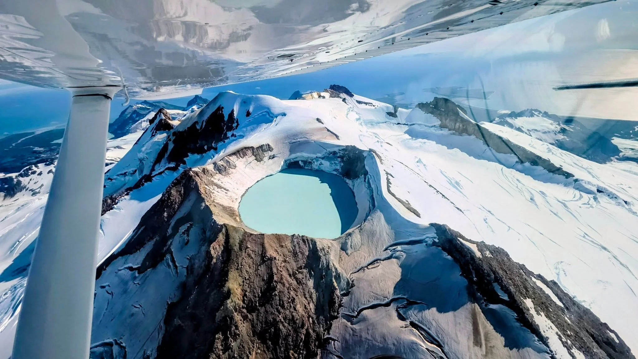 The views alone are worth the trip — but spotting bears? That’s the cherry on top! ππ»β¨
#MountDouglas #KatmaiNP #CookInletAdventures