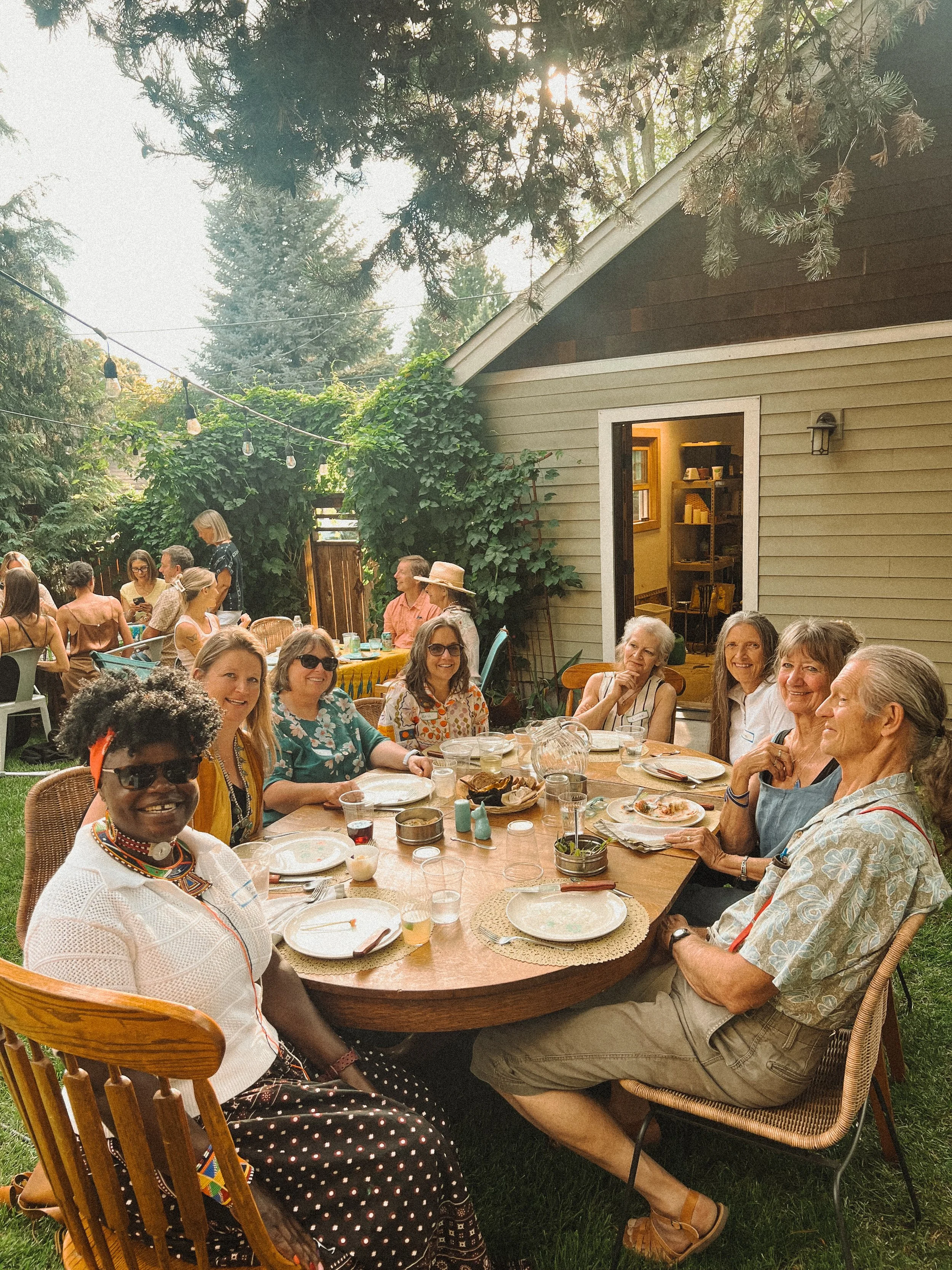 425-nw-state-street-bend-oregon-peace-bridges-fundraiser-chef-hector-boo-sanchez-farm-to-table.JPG
