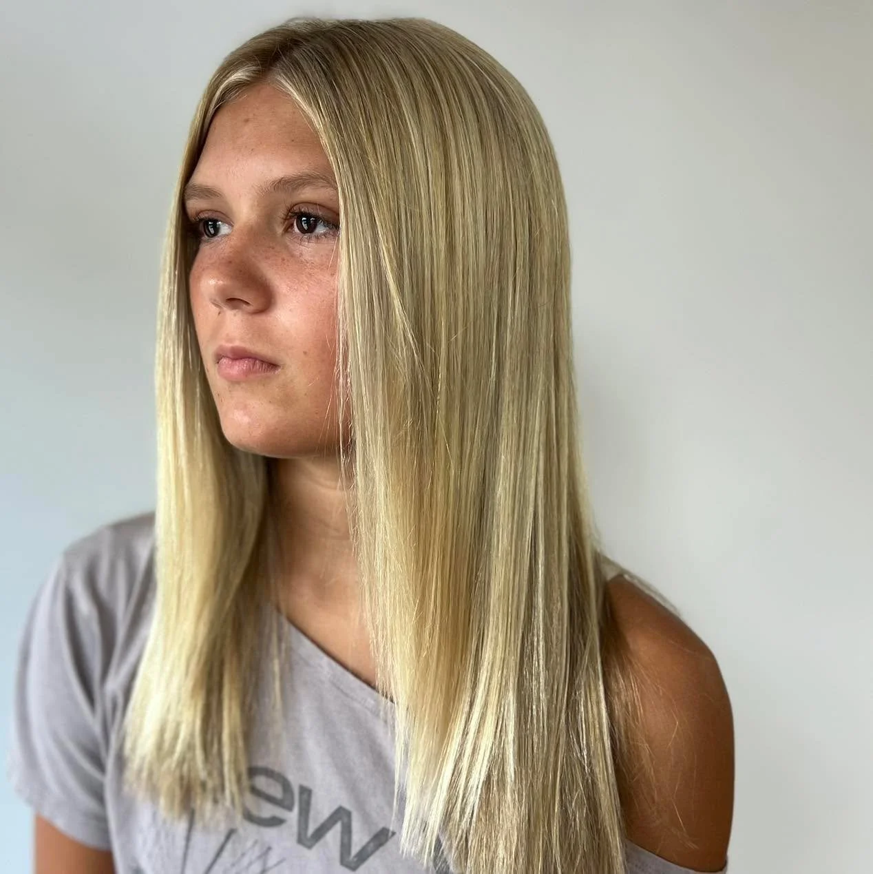 Some people are blessed with being able to rock any hair color. Gia is one of those people. 😍💁🏼&zwj;♀️