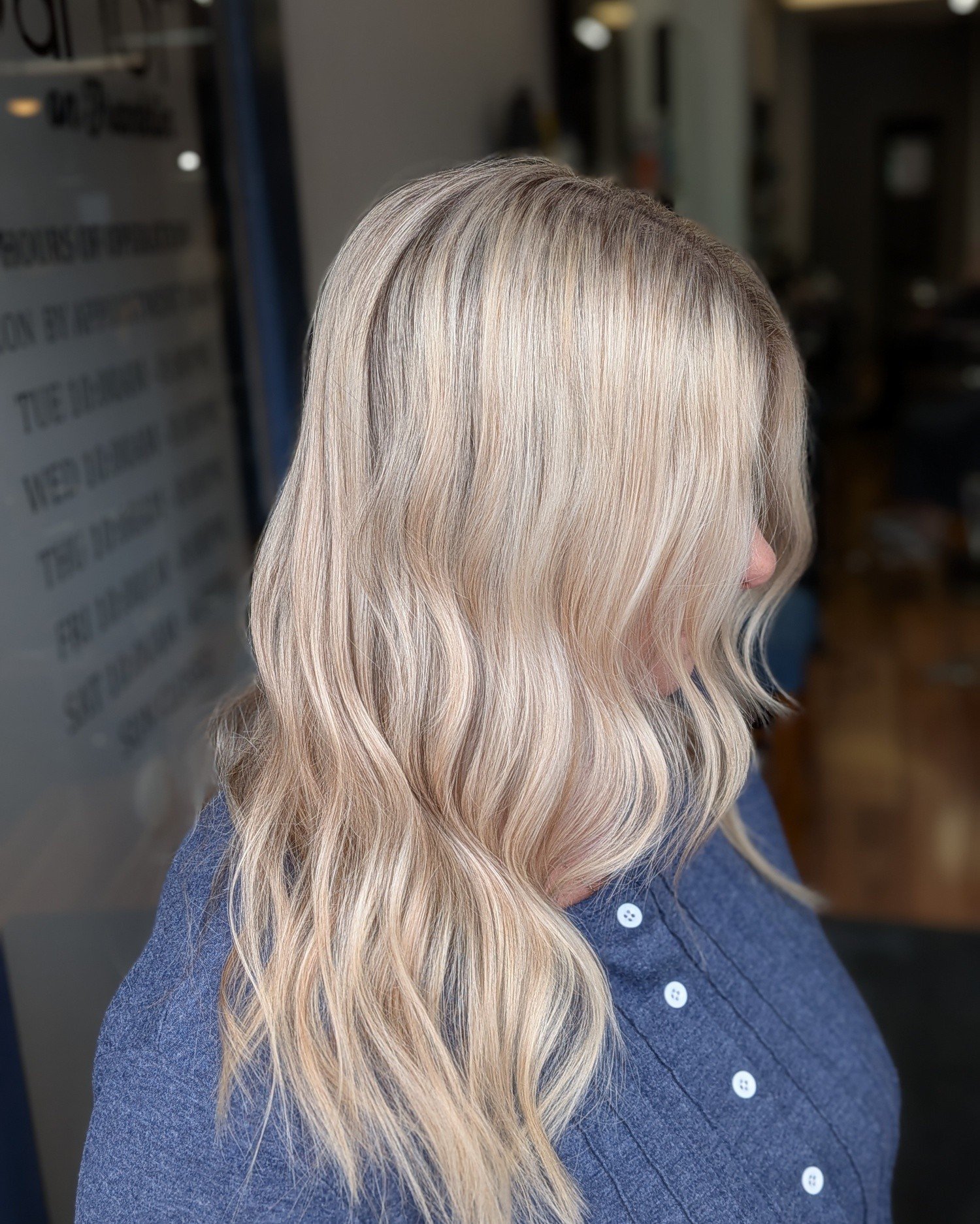 Another day, another blonde, another happy hairdresser 😍😊