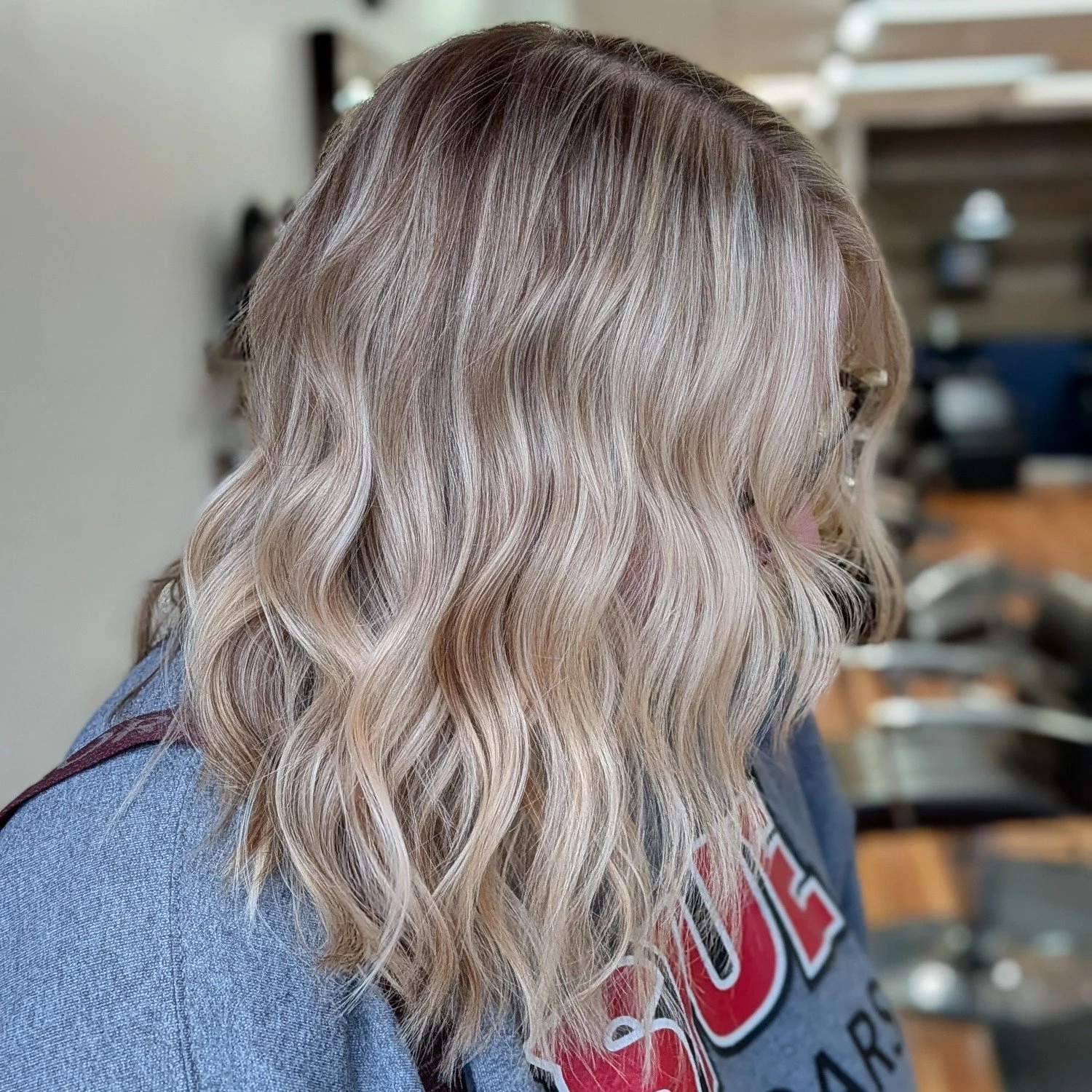 Computa.... Make this chick blonde AF