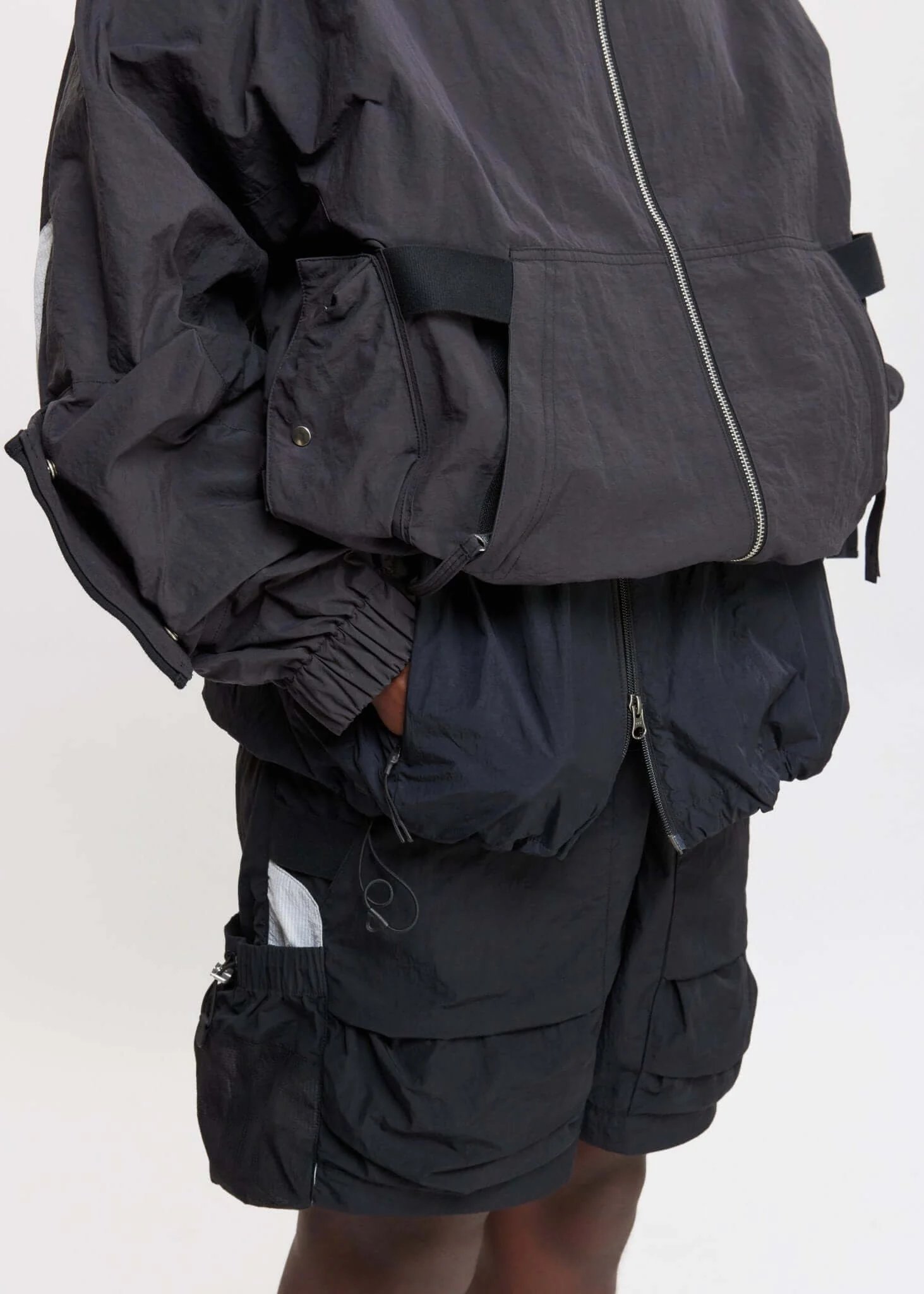 jerkin-load-carrying-parka-148001_2000x.jpeg