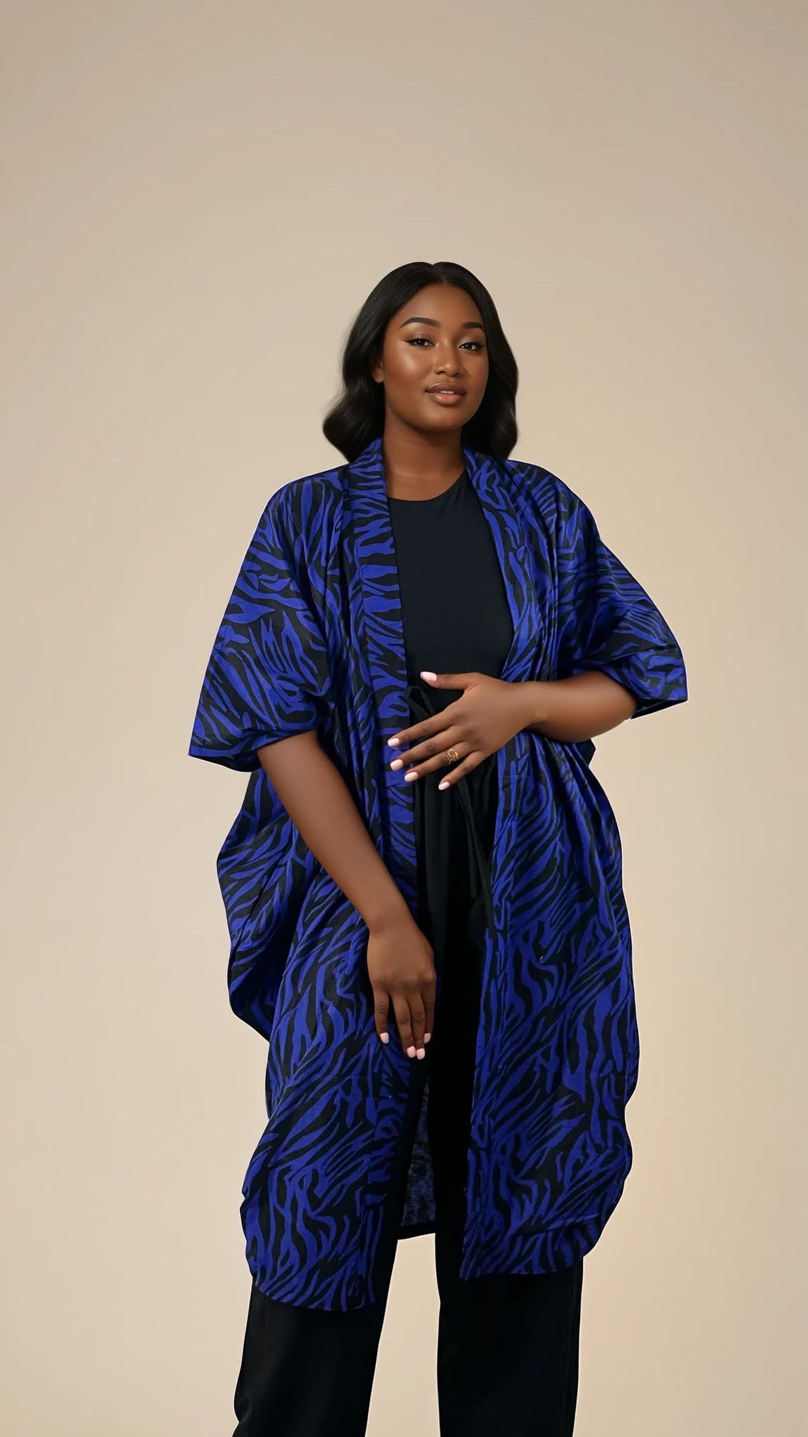 Adaku Chain design kimono .jpg