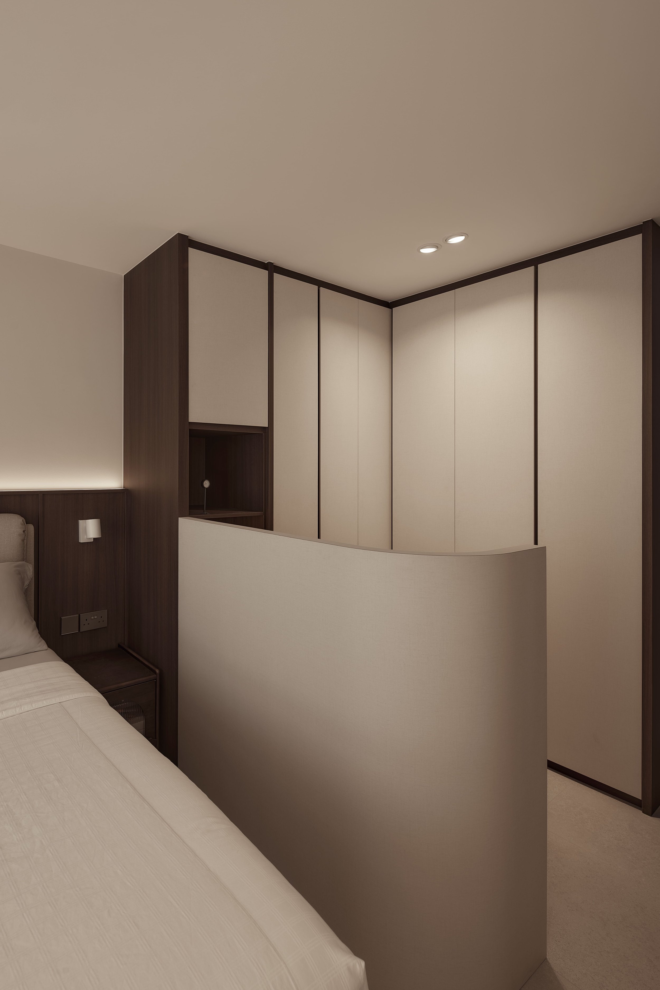 Blk 227A #06-145 Bartley Walk 18.jpg