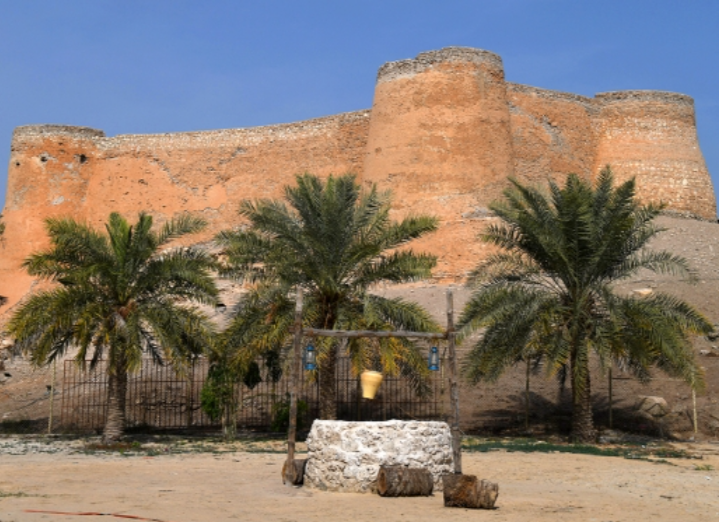 Tarout+Castle+nice+Saudipedia.png
