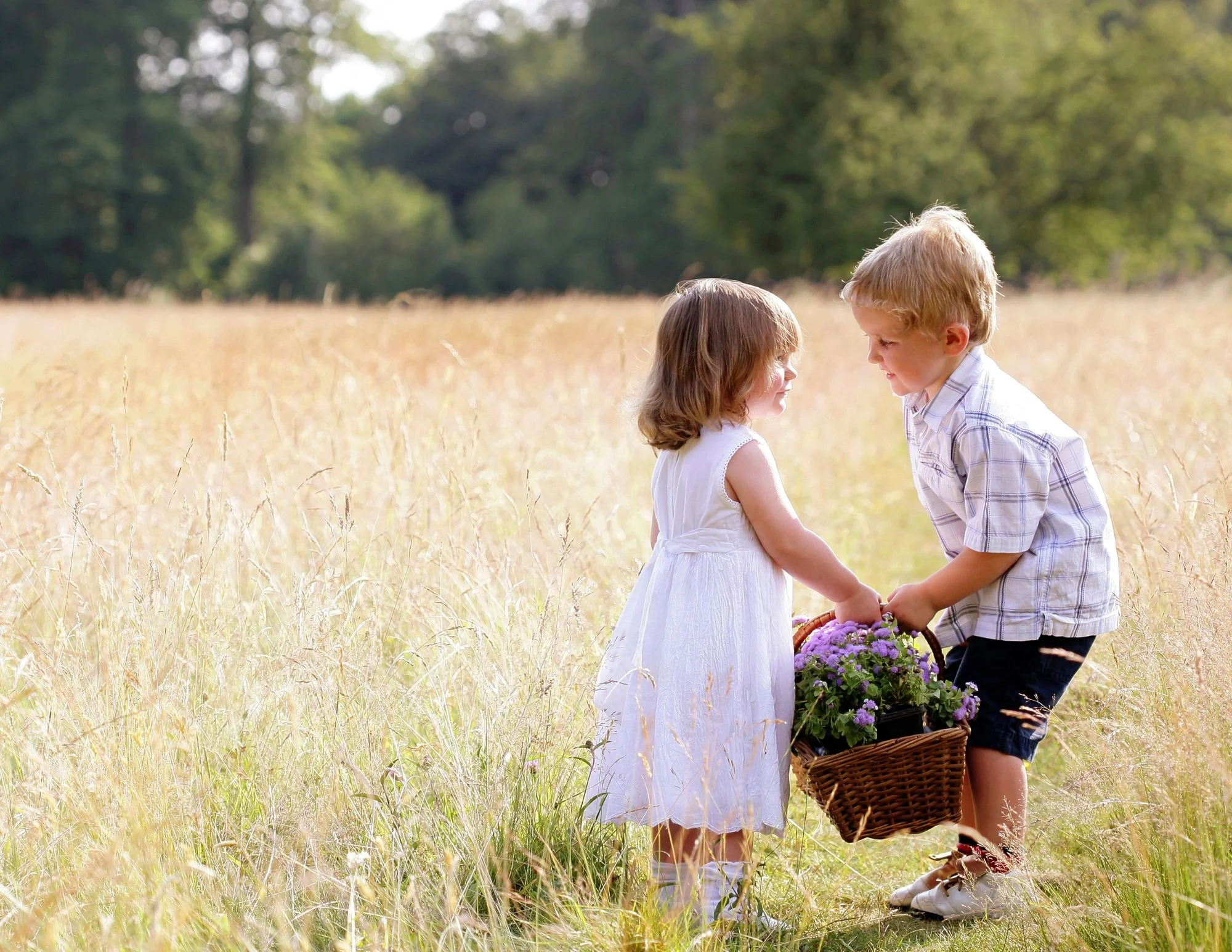 Perché i bambini usano parole brutte anche se li educhiamo alla gentilezza