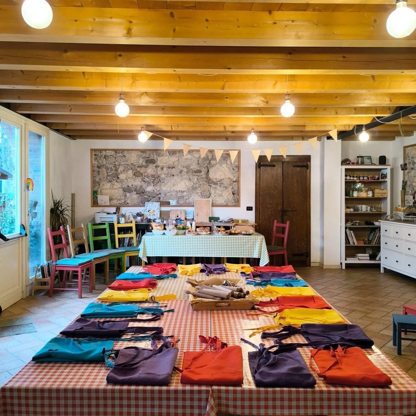 🌿
C'era profumo di compleanno oggi in Fattoria!

#compleannoinfattoria 
#maniinpasta 
#merendainfattoria 
#cosebuone 
#fattoriadidattica