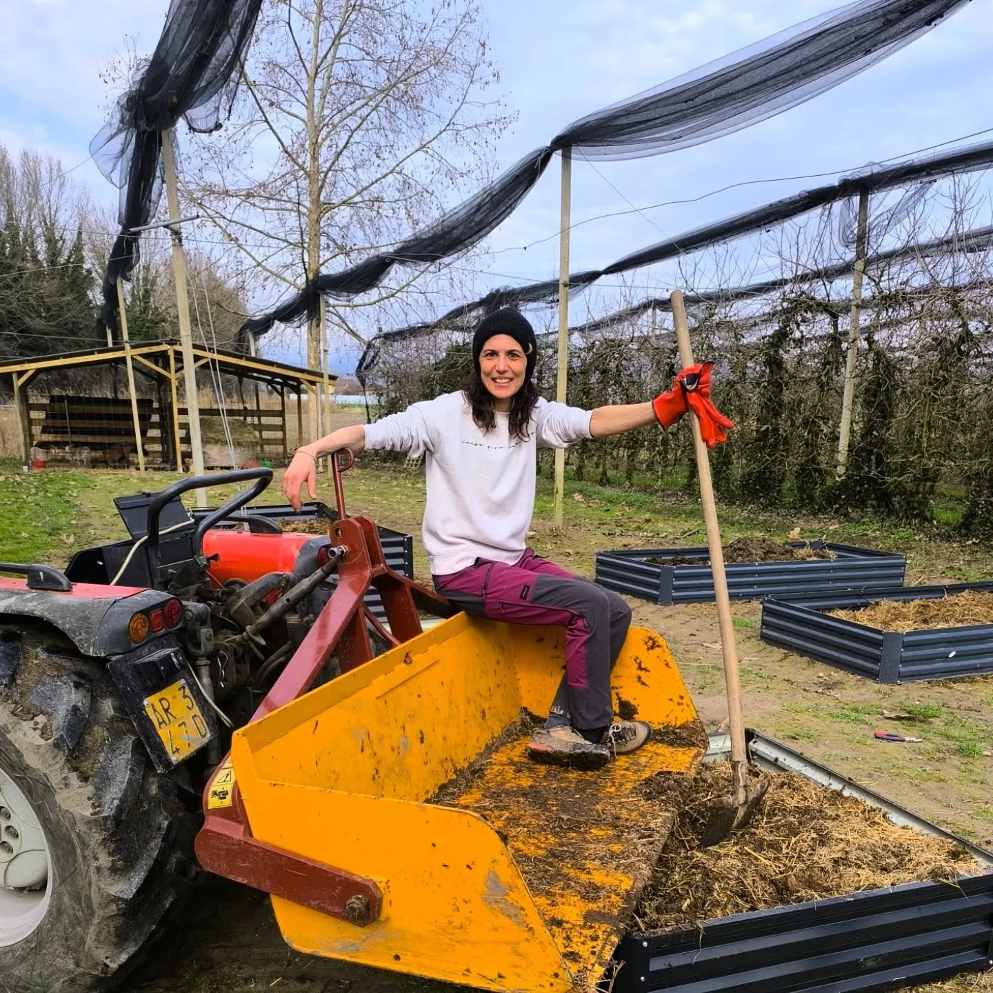 🌱
&Egrave; quasi pronta...la nuova area didattica della nostra Fattoria!
Eccola, all'inizio dei lavori che l'hanno resa come &egrave; ora.
🌻

Un nuovo percorso che inizia tra i profumi delle piante aromatiche per proseguire tra i sapori e i colori 