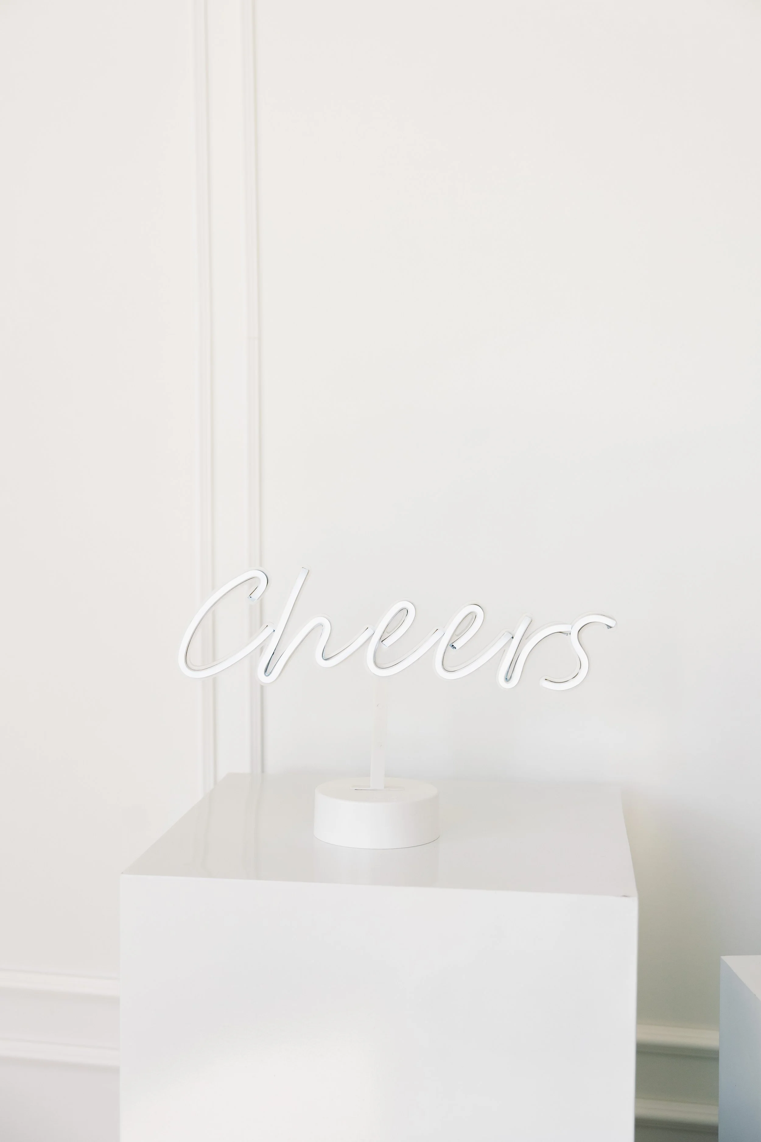 Tabletop "Cheers" Neon Sign