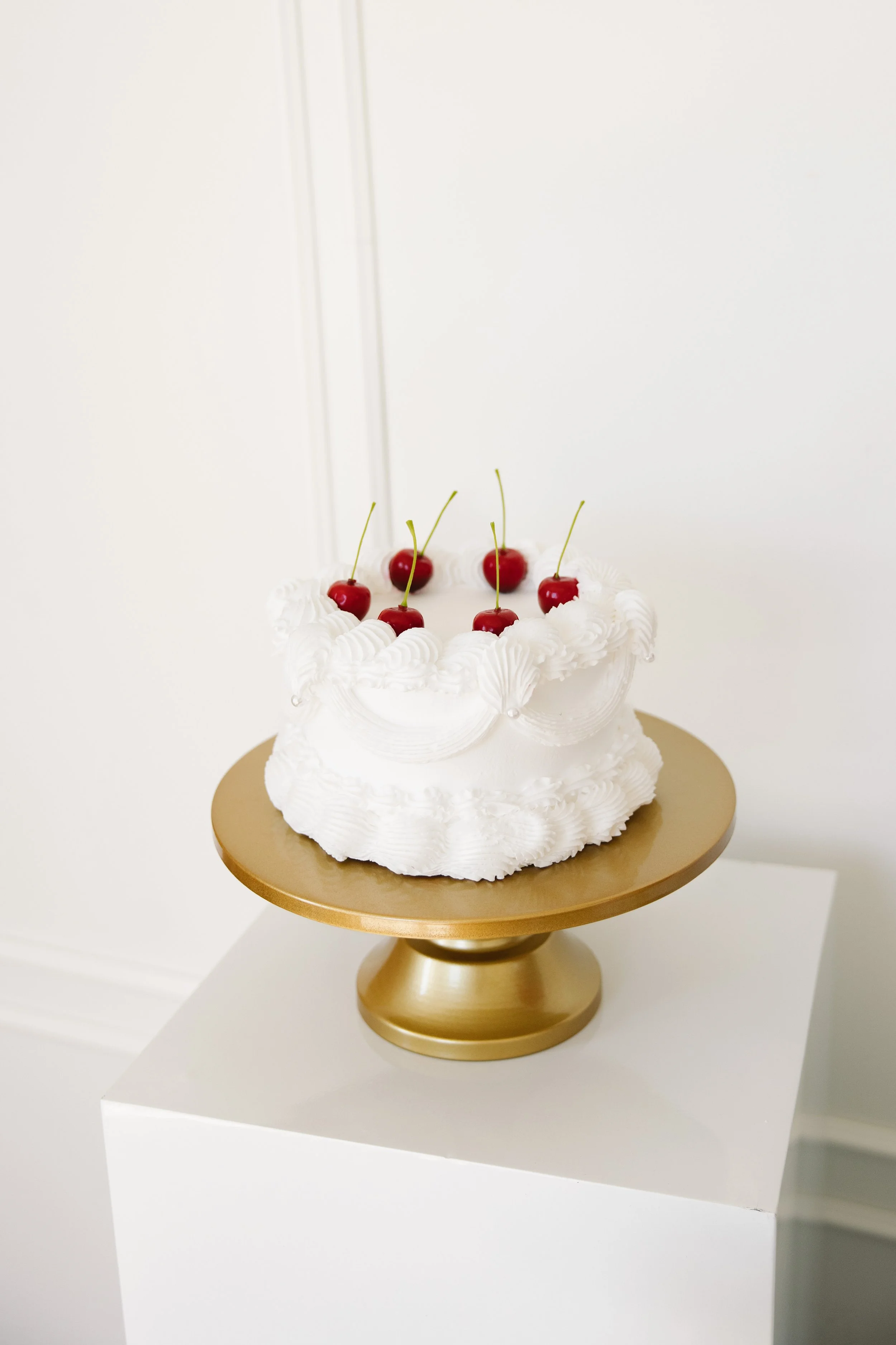 Gold Cake Stands