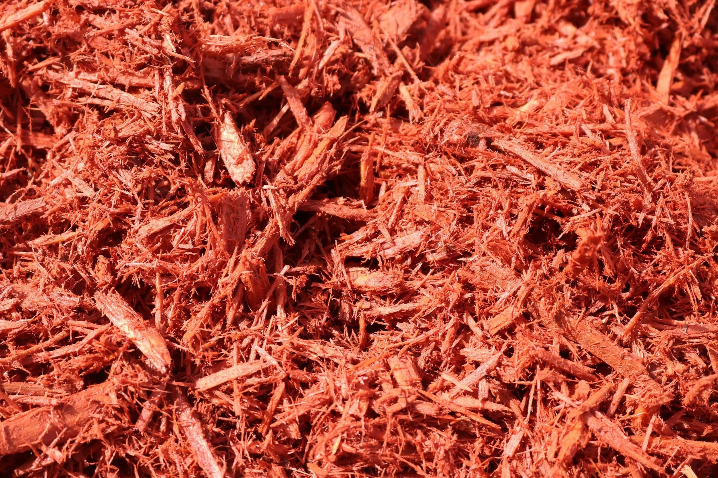 Colored Platinum Mulch (Color Enhanced Red)