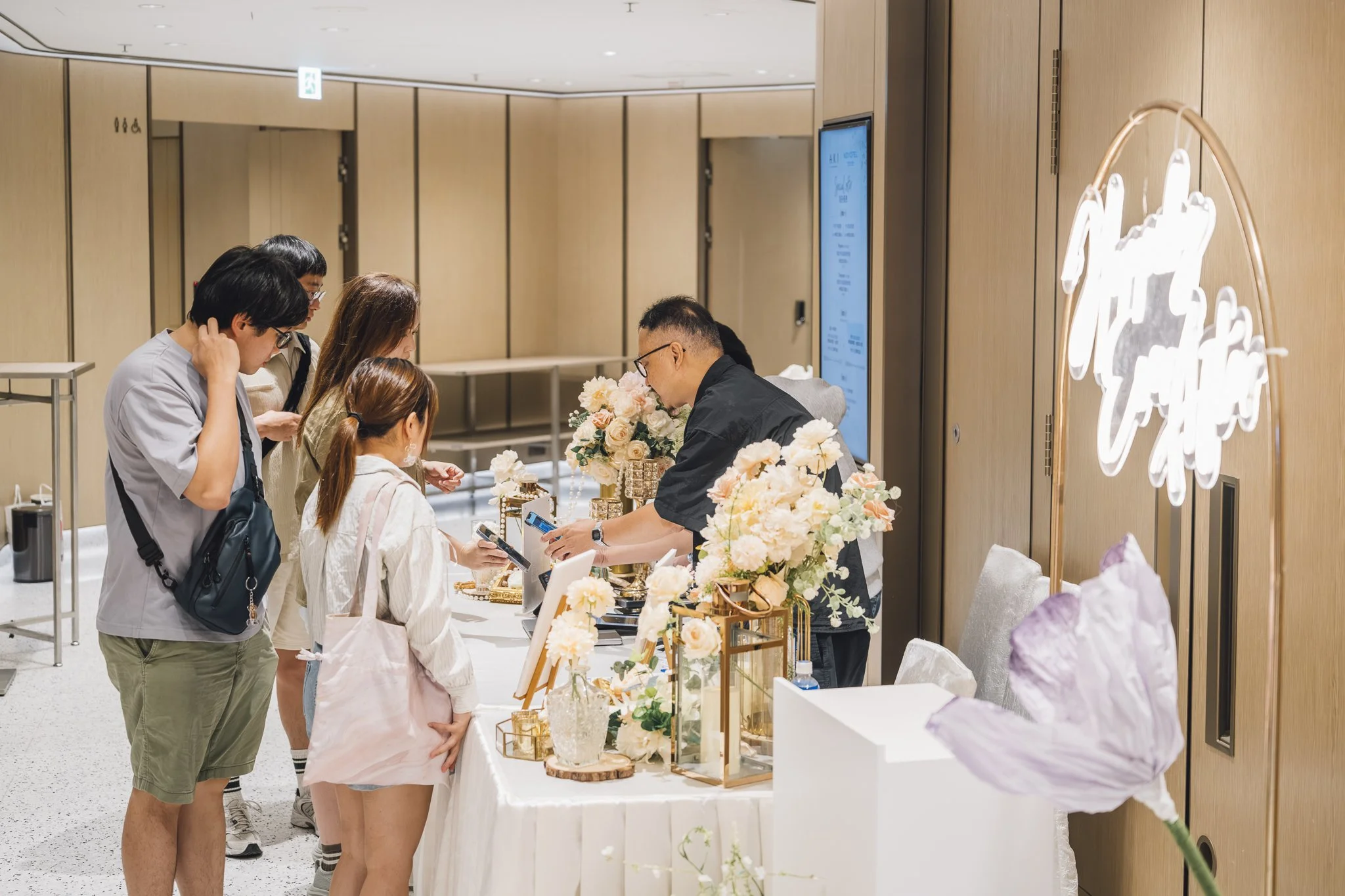 20260920-SampleSale-49.jpg