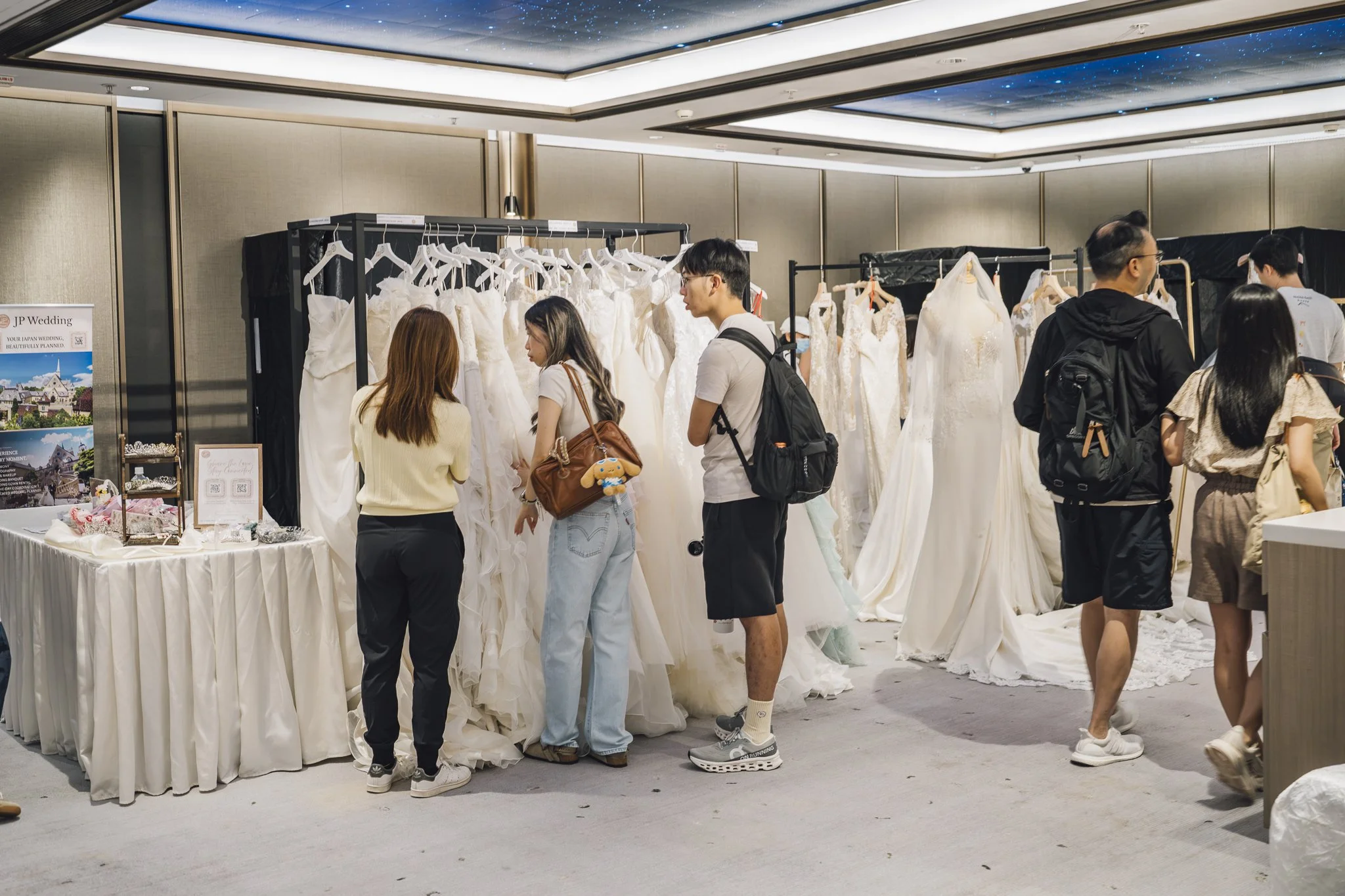 20260920-SampleSale-70.jpg