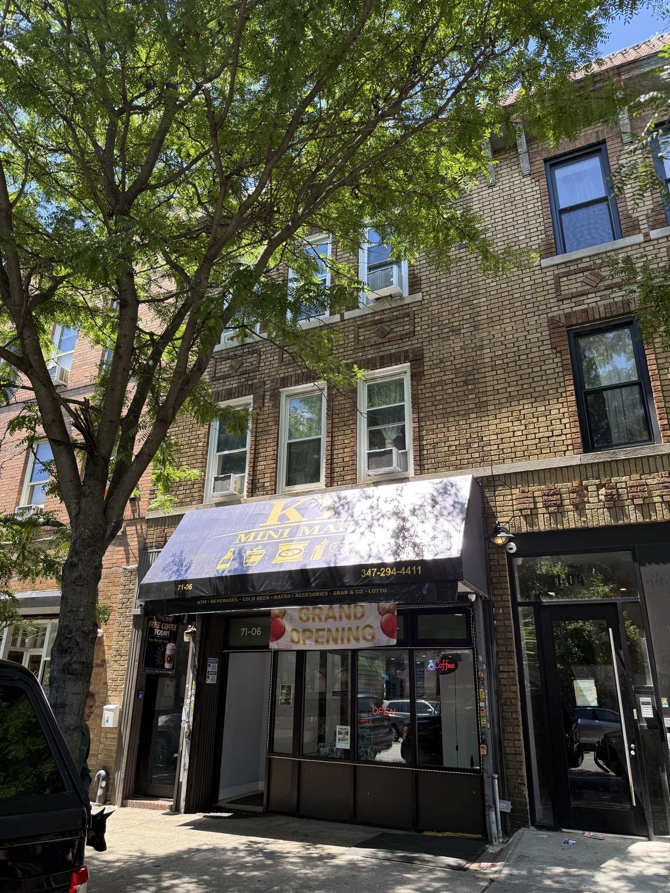 71-06_Fresh_Pond_Road.jpg