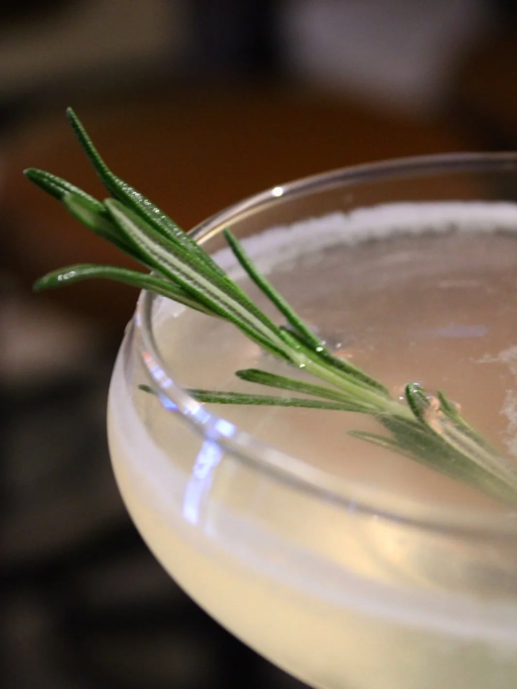A couple sneak peaks at what we have coming up soon - keep an eye out for our summer menu updates on our socials&hellip;🌿🫜

#follyspiritlabs #edinburghdrinks #edinburghbars #edinburghcocktails #edinburghnewtown