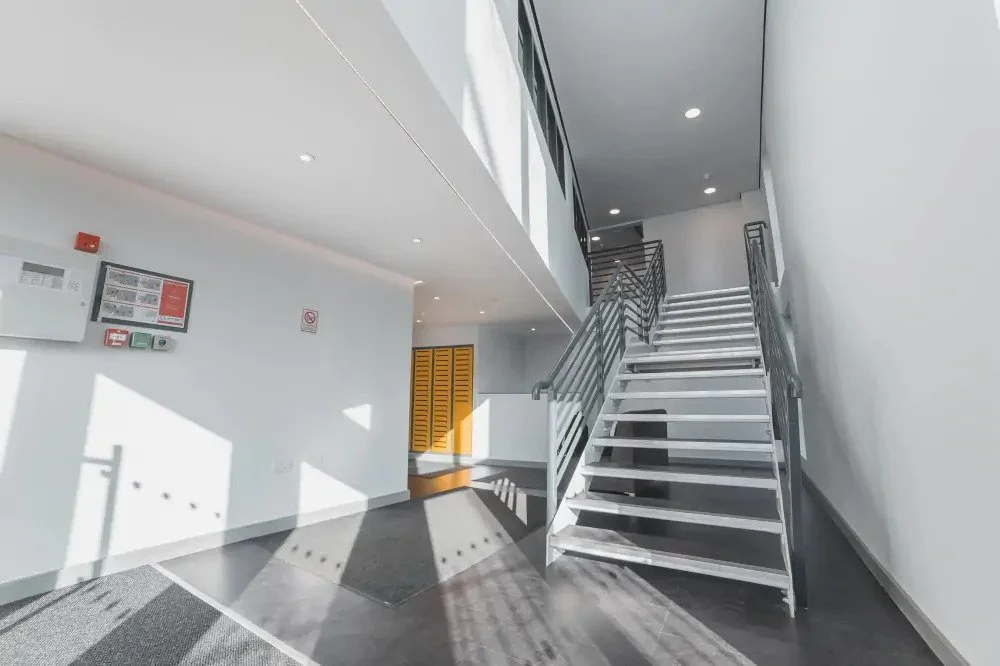 The Bank Image 03.jpg