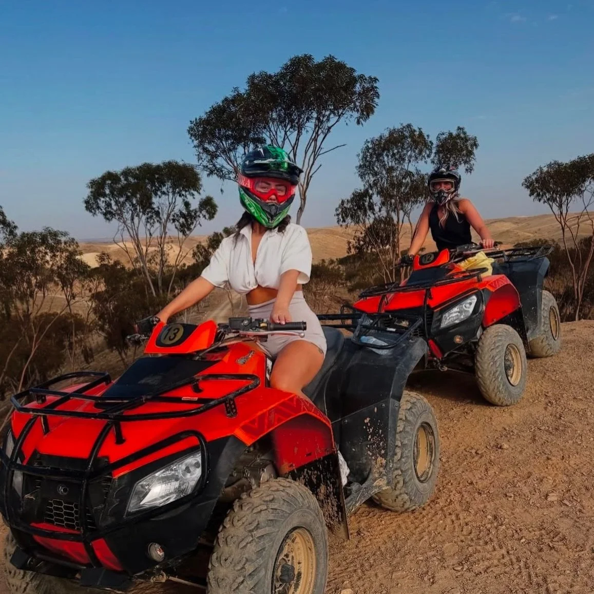 The only way to travel round Marrakech this Christmas is in a shiny red quad courtesy of @yalahtours 🎅🎁🥳

Quad bike excursions exclusively available, contact us for more info! 

#marrakech🇲🇦 #marrakechmedina #marrakechstyle #marrakechbynight #ma