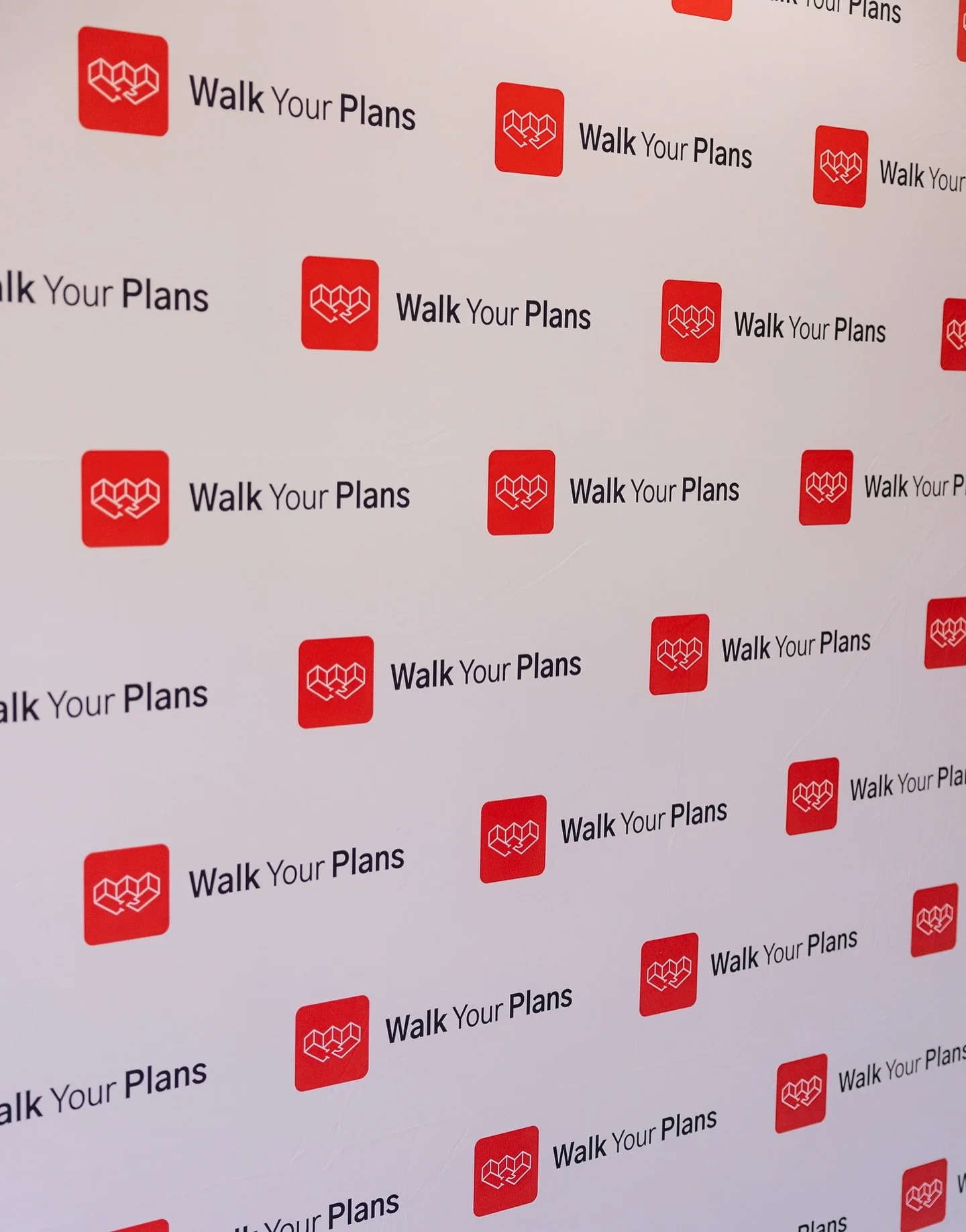 We celebrated our new partnership with @the.vibe.board at our Salt Lake City location (@walkyourplans_ut) π
Walk Your Plans brings your floor plans to life at full scale, and now—with Vibe—real-time collaboration takes your walkthroughs