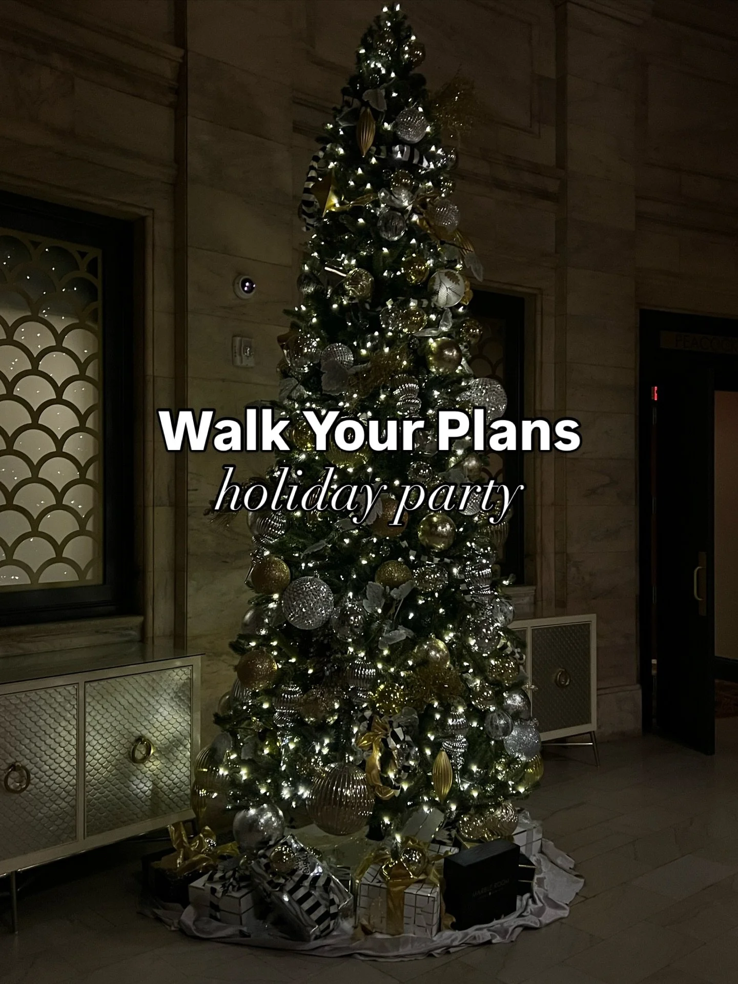 Celebrating the holidays with the team in The Land where Walk Your Plans started it all! 🎄

Good food, great company and BIG goals &amp; dreams for 2026 🎉✨

&rsquo;Tis the season to celebrate what&rsquo;s next&hellip;