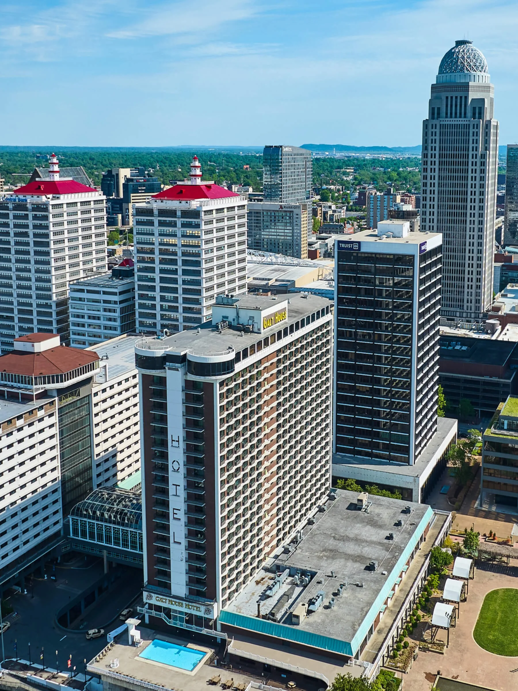 Louisville, KY skyline
