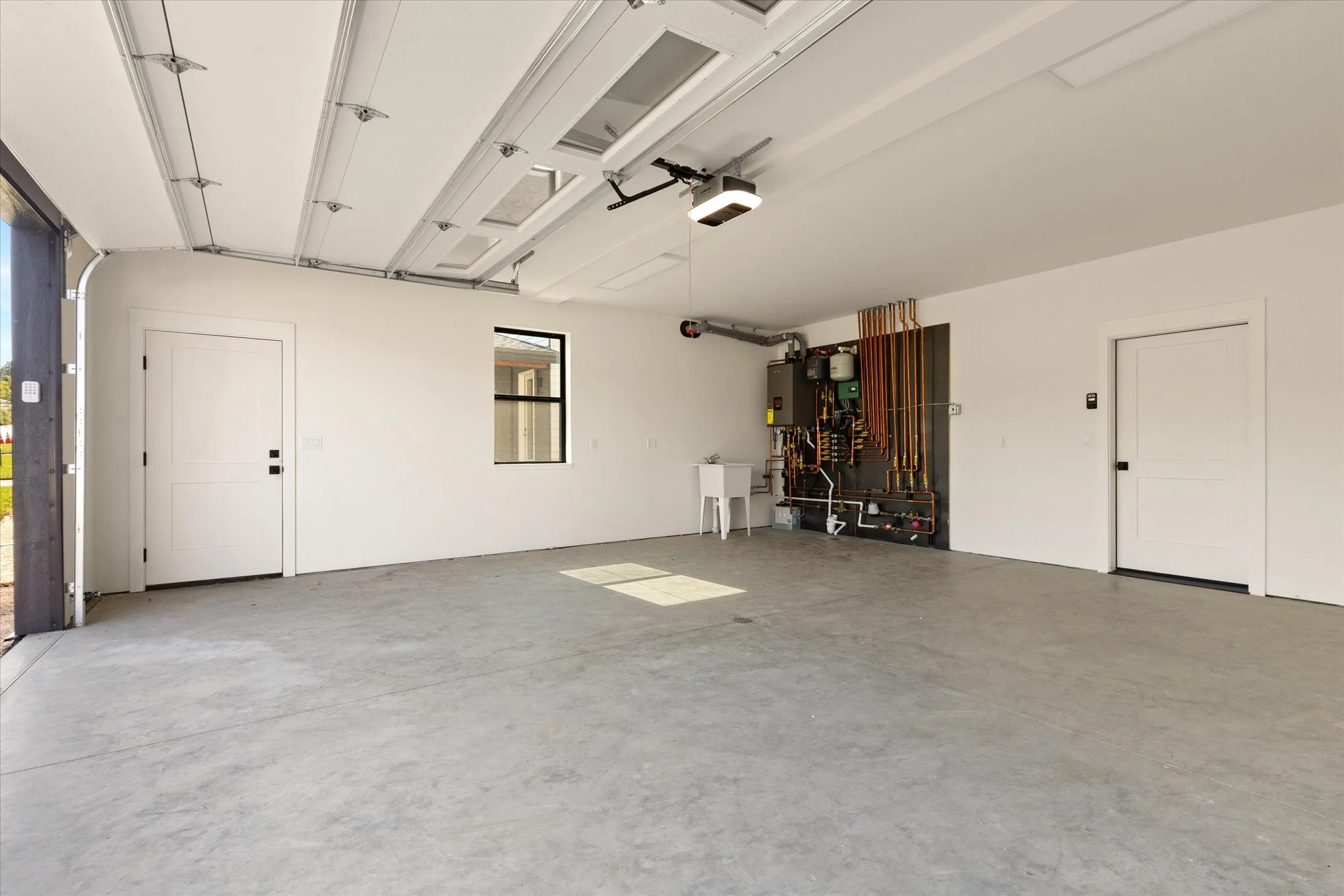 27-3235 Emerson Trail (1).jpg