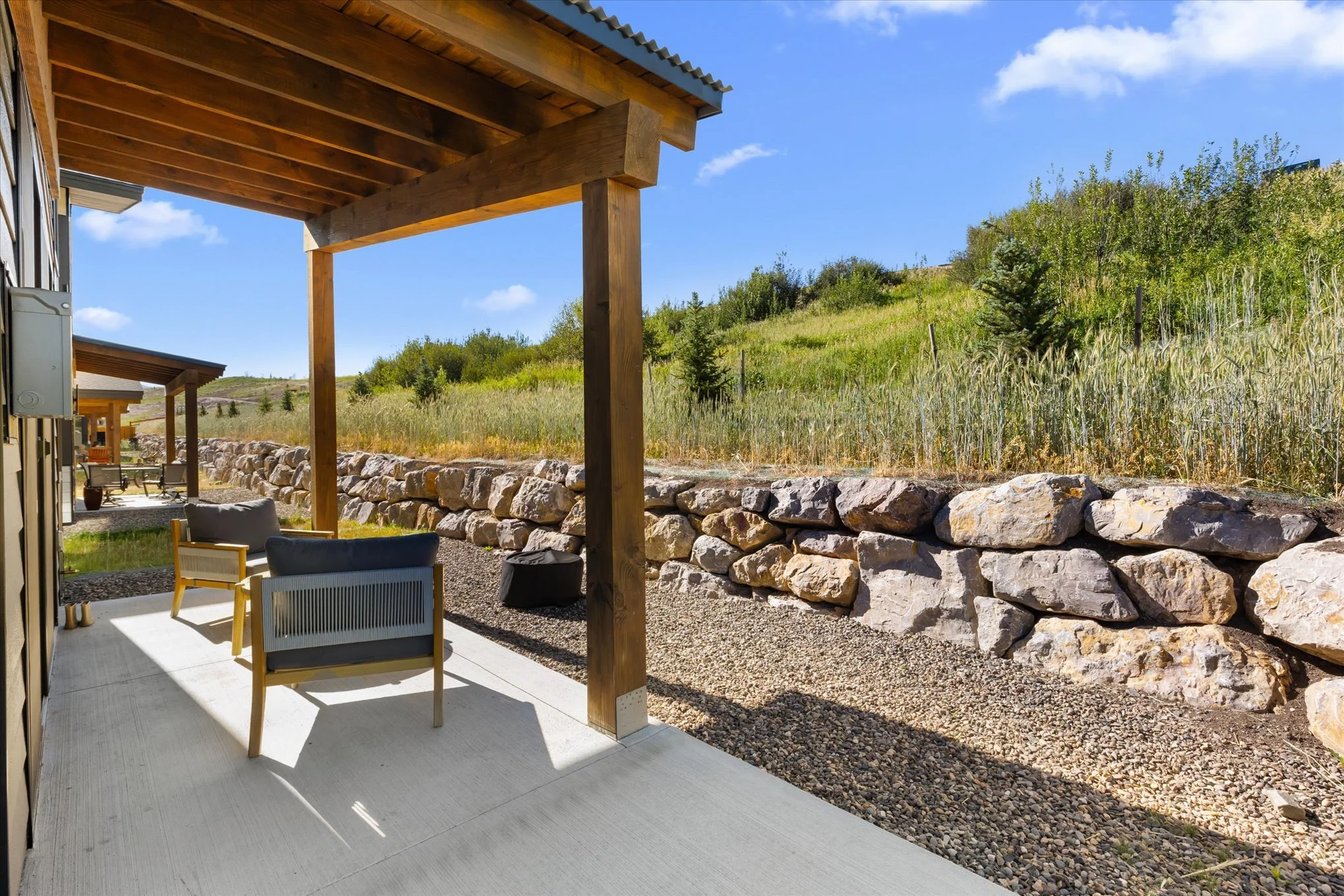 22-3327 Emerson Trail.jpg