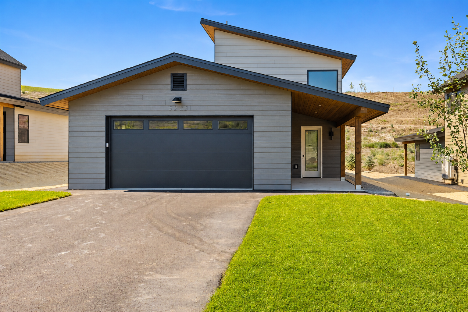 3223 Emerson Trail | Lot 53  
3 Bed | 2.5 Bath | 1,760 SF 
  $1,486,250  