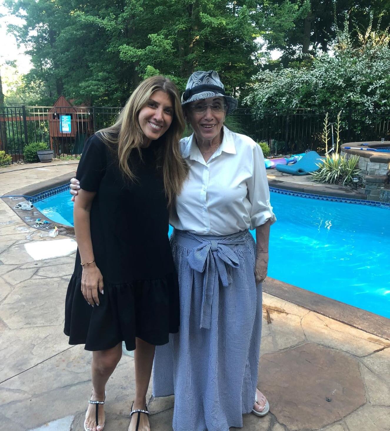 Educational consultant Gitta Neufeld @gittaneufeld celebrated PROPEL member Liora Ohayon&rsquo;s Touro graduation at the home of Dr. Lichtman 👏🏻

We are so proud and inspired by you! 👏🏻