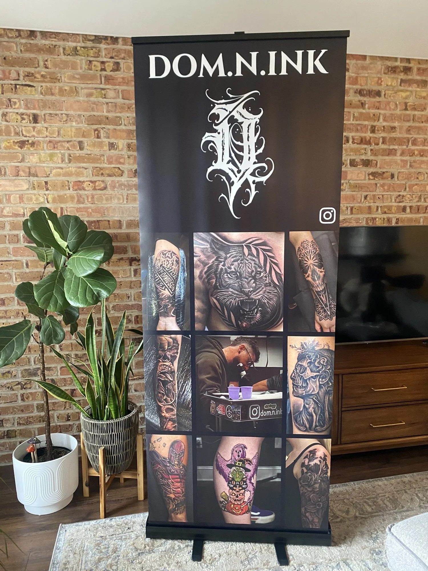Retractable banner for Dom N Ink