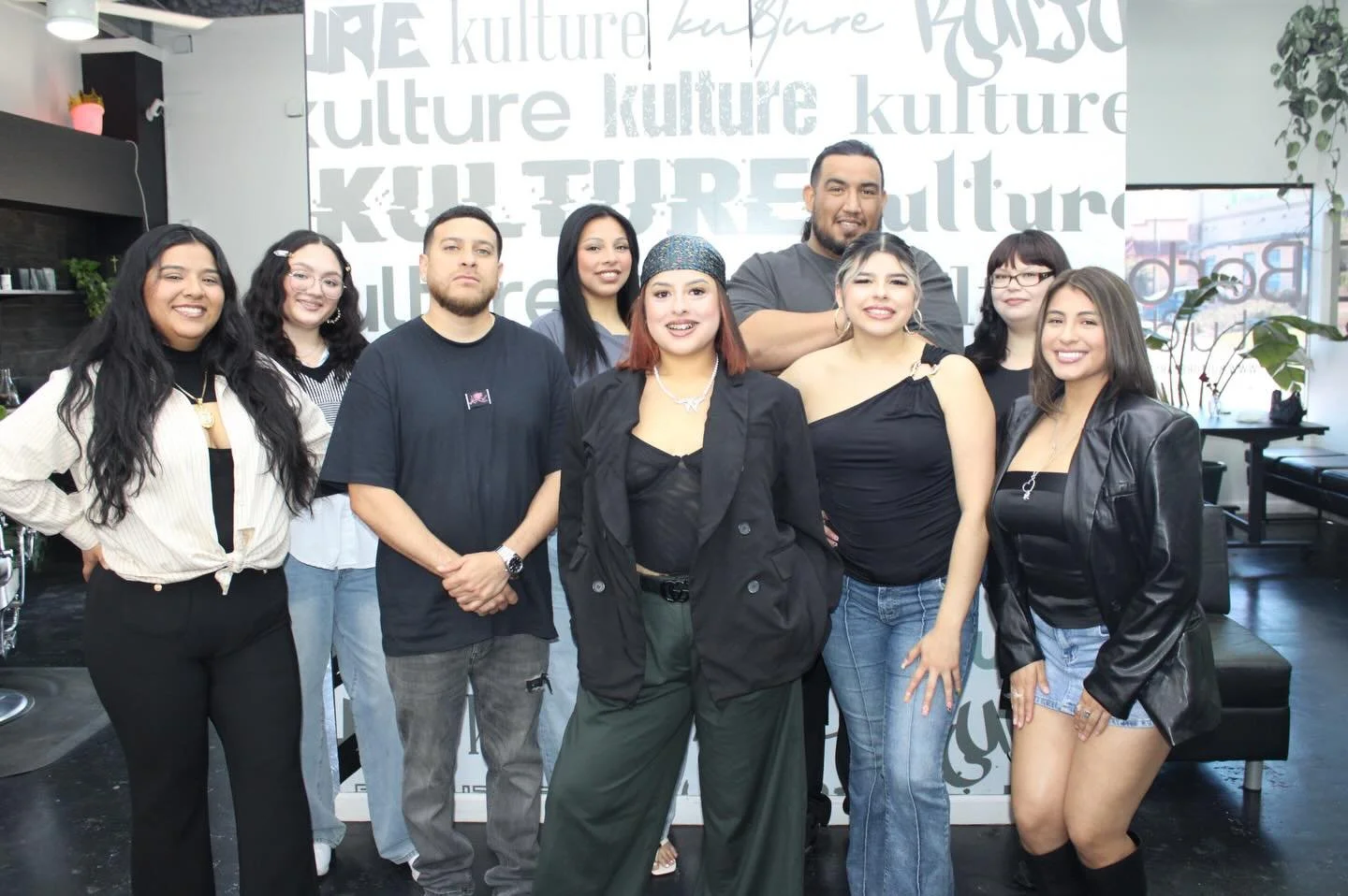 📍San Antonio TX Barbershop. Fades, beards, perms, braids, color, eyebrow/ nose/ ear waxing- We do it all💈It&rsquo;s a vibe!🌱 Family friendly. Female owned. $30 Walk In Special. 💫 Book with our team using the link in our bio 🔗📲