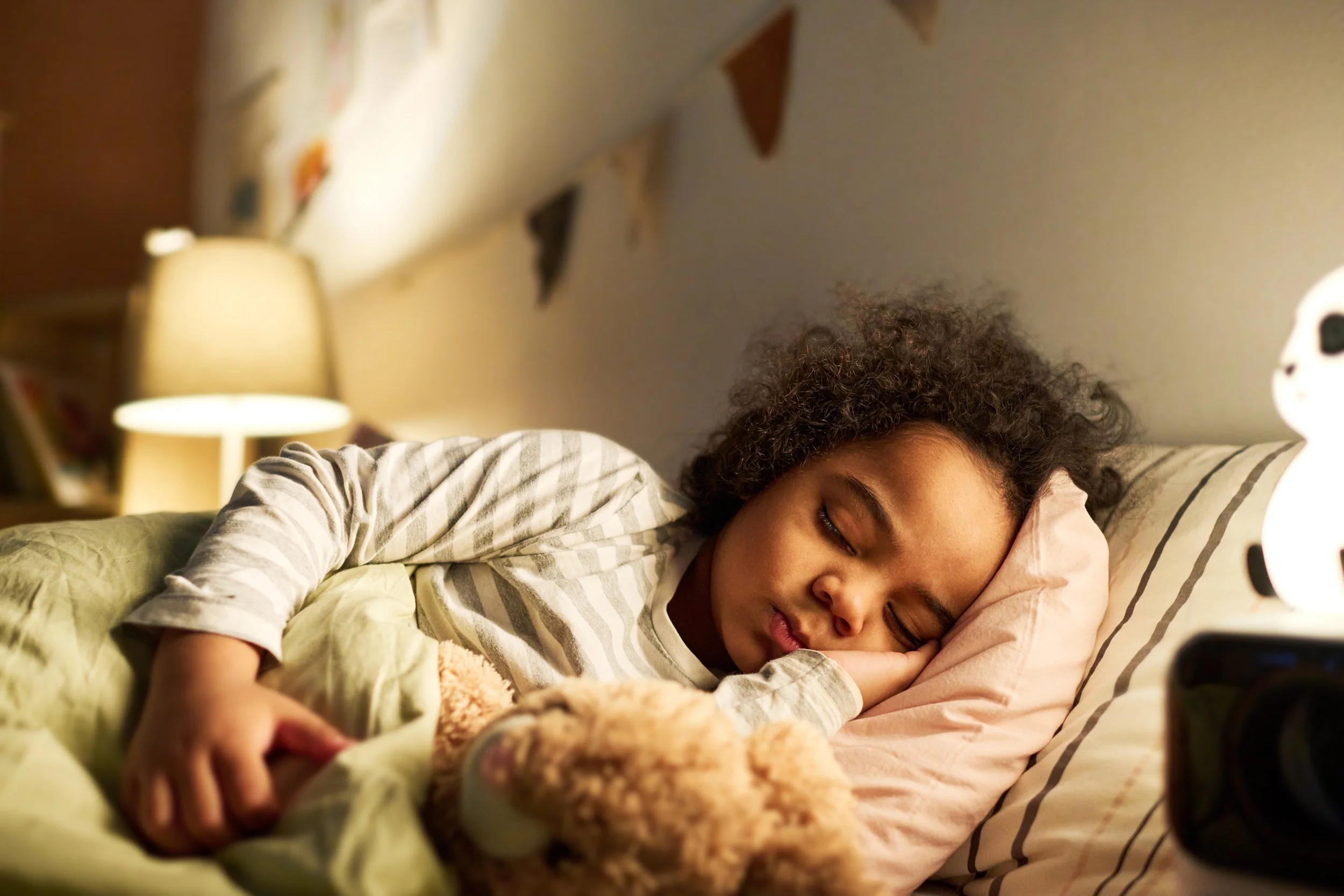 How to help your child sleep well during a heatwave