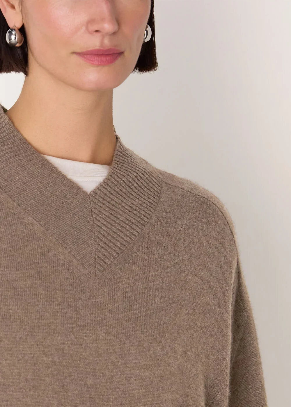 Whistles-cashmere-v-neck-knit-neutral-05.webp