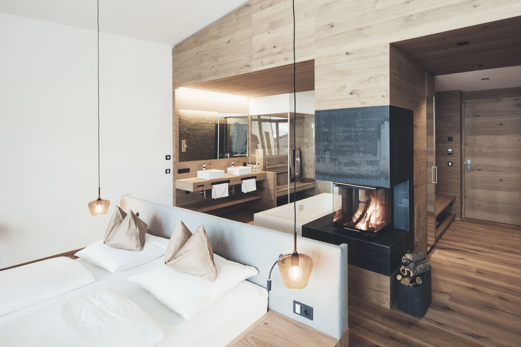 Copy of Nesslerhof Suite Weitblick 2.jpg