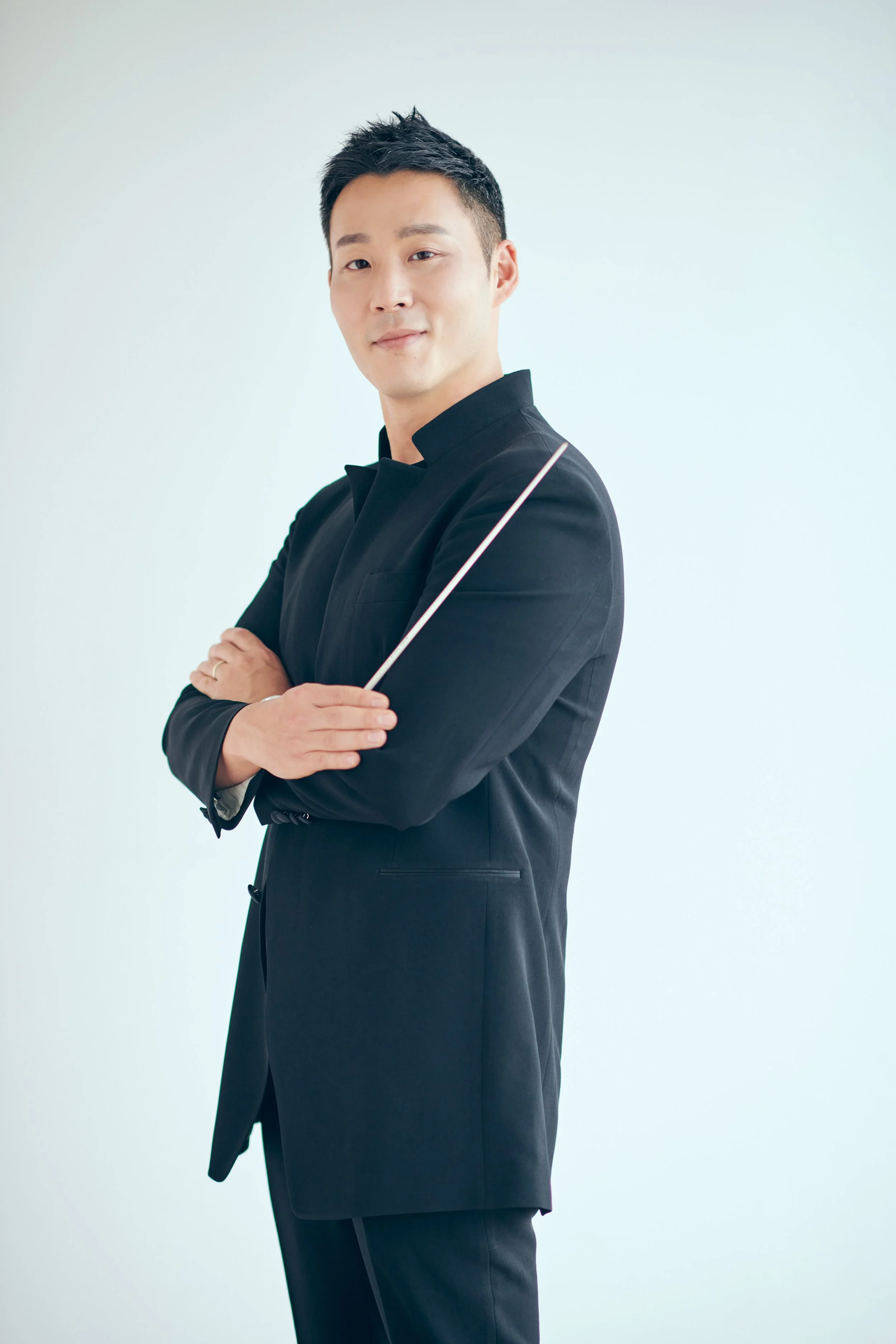 Earl_Lee_by_Yunji_Ko_1.jpg