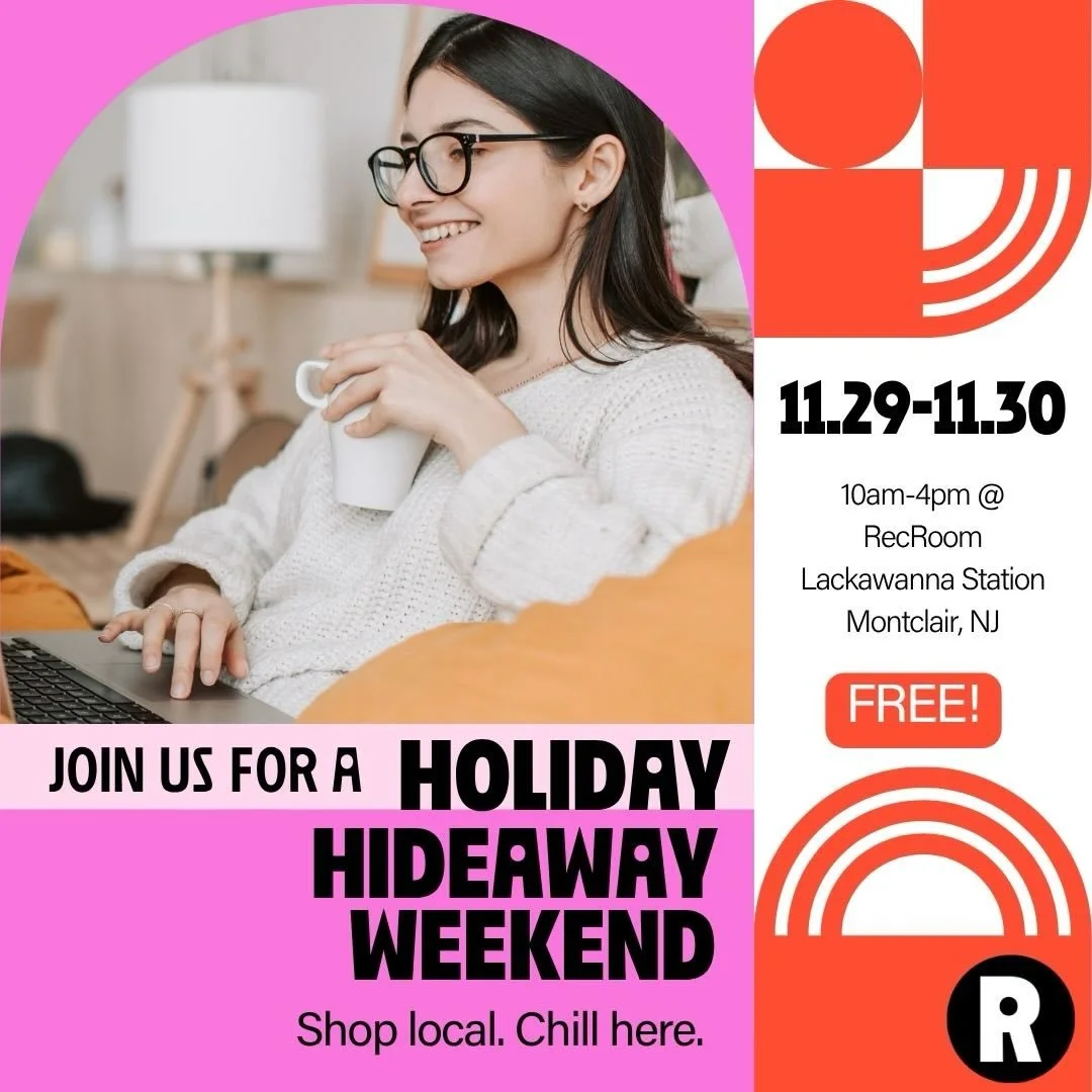 Need a break from the holiday hustle? 🛍️ 
Come enjoy FREE coworking at RecRoom all holiday weekend: Nov 29-30th 
Cozy seats, hot coffee, fast Wi-Fi. ☕️💻 
Recharge, read, or get stuff done. No membership or day pass needed!
Open 10&ndash;4 Sat &amp;