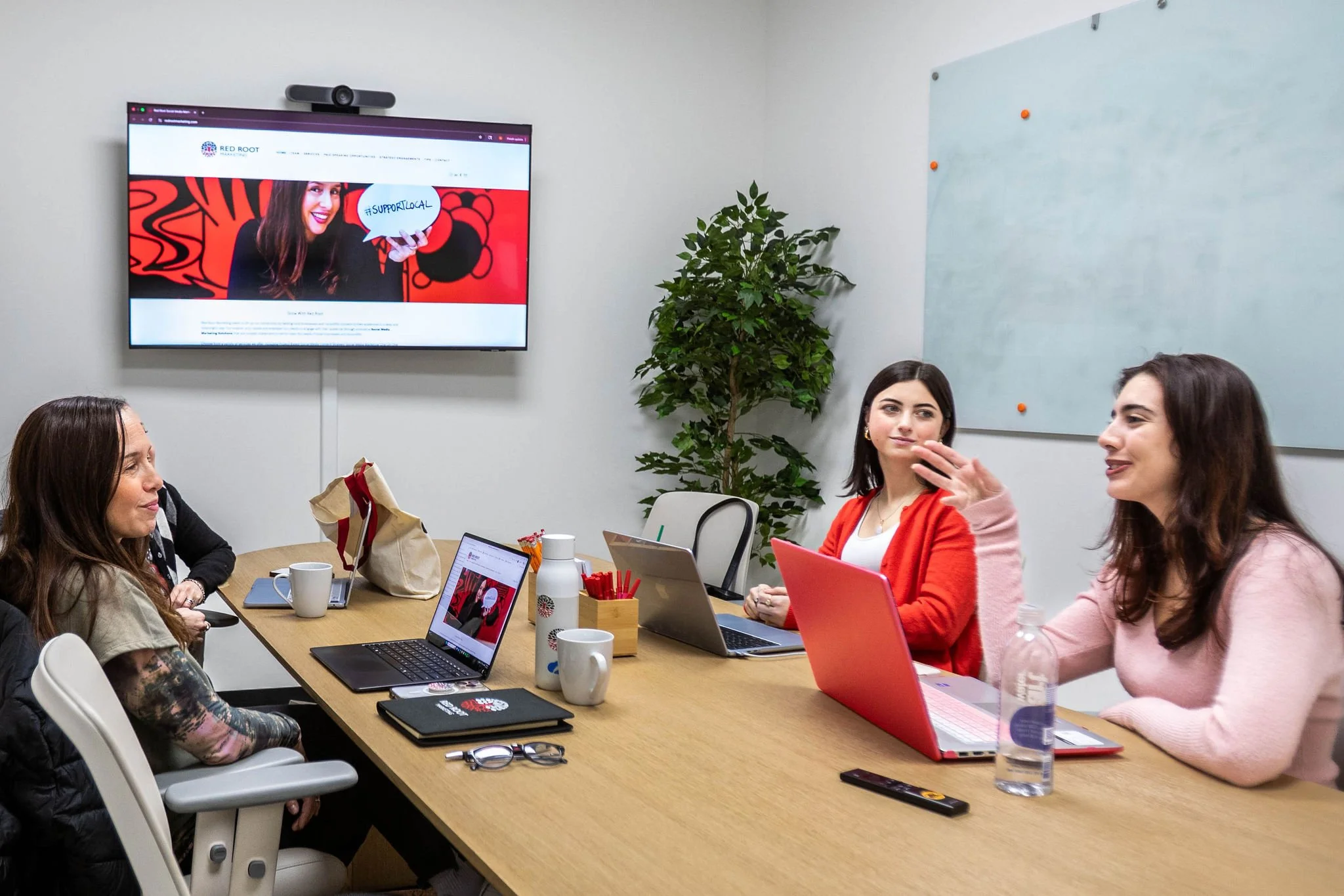 conf room_chat_1.jpg
