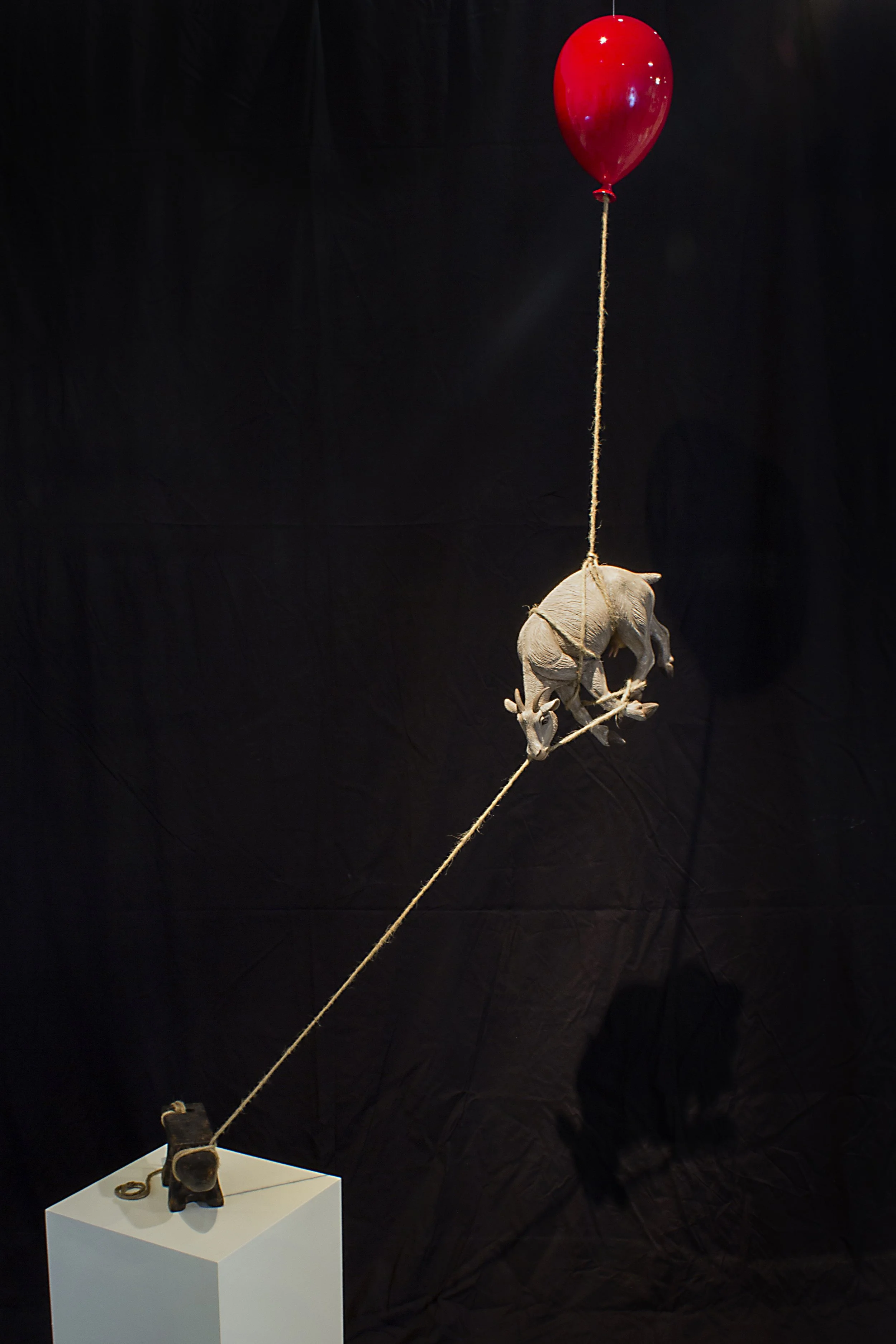 Sarah Henderson_Be_ceramic_01.jpg