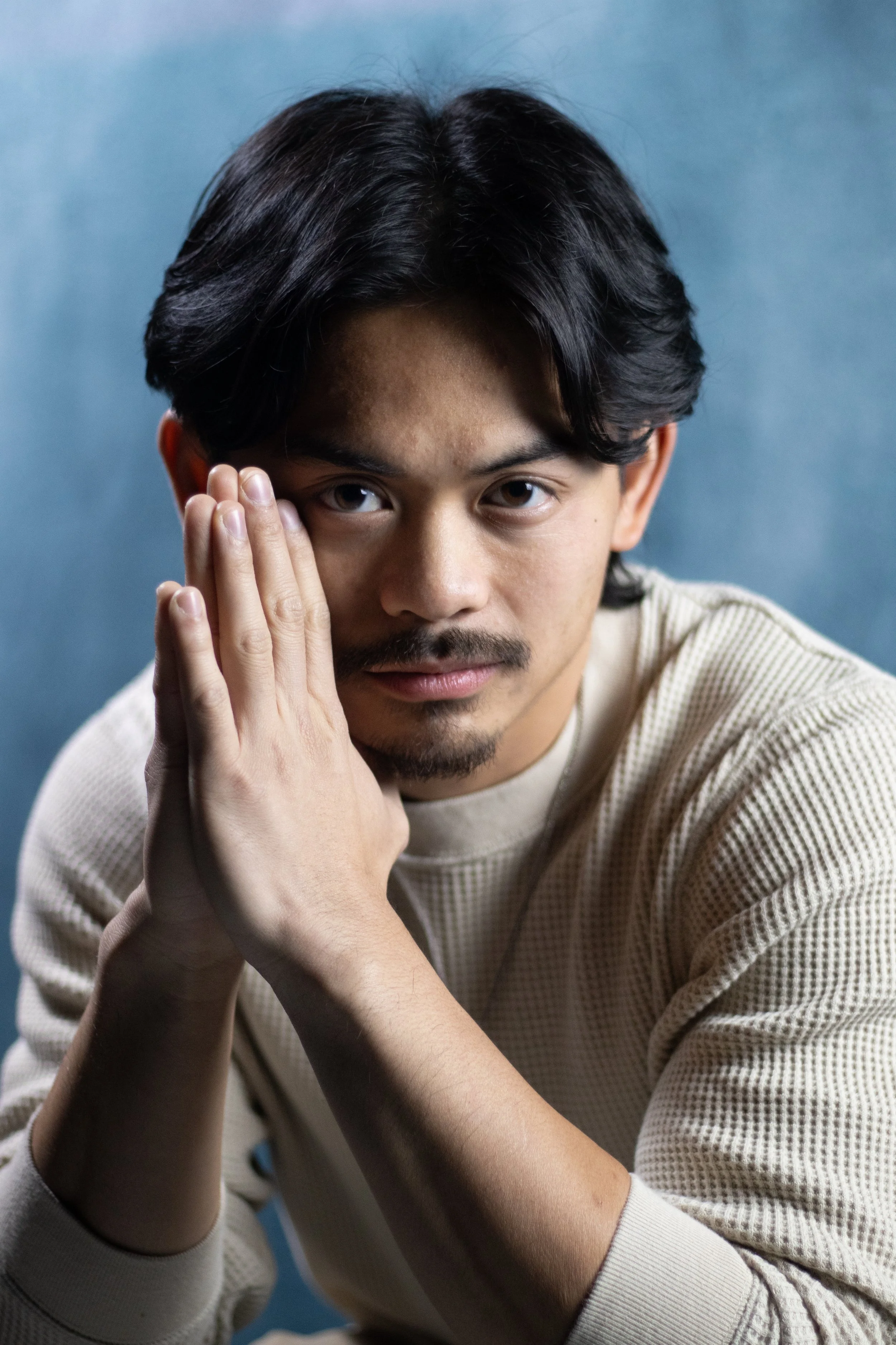 Victor-Headshots-42.jpg