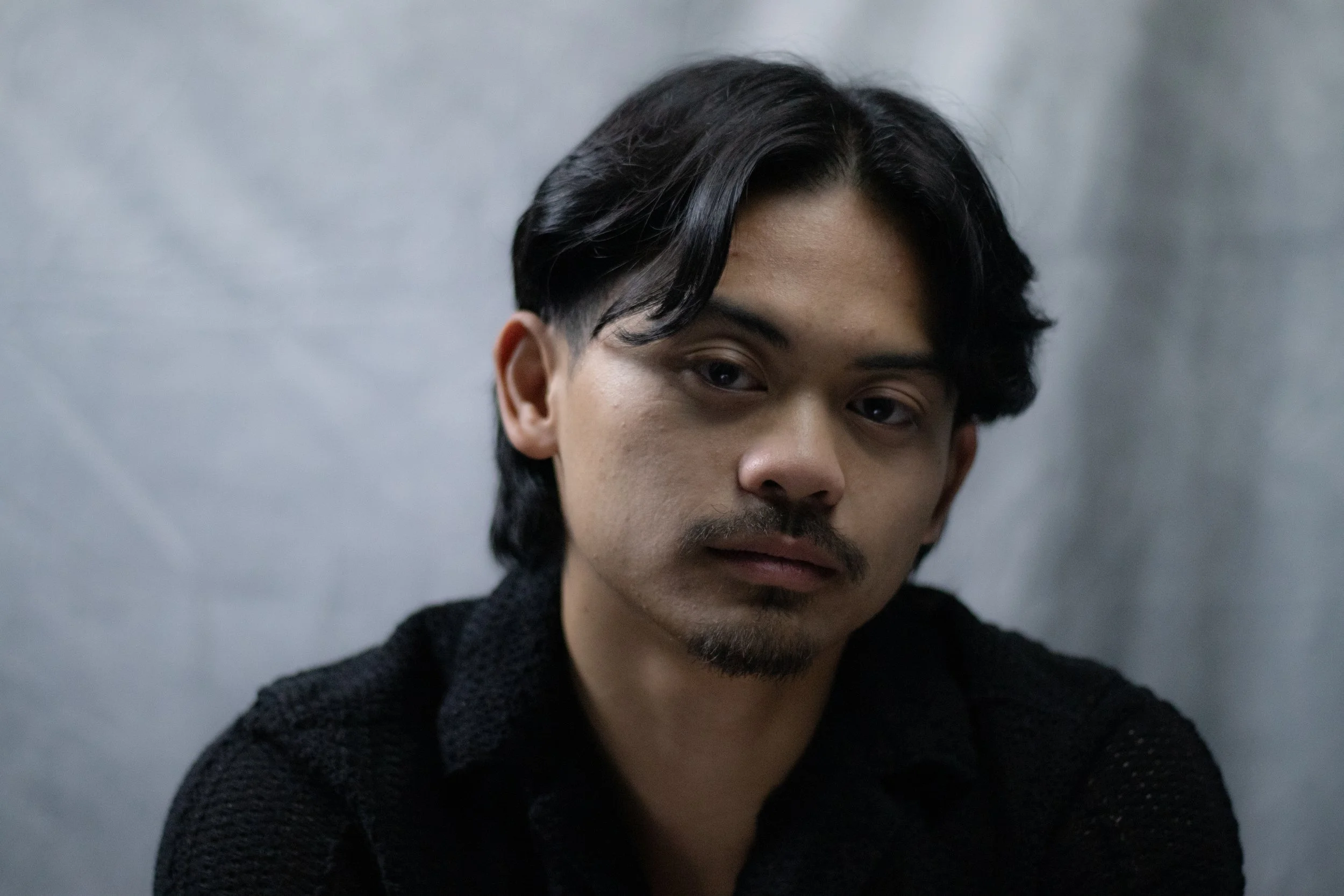 Victor-Headshots-24.jpg