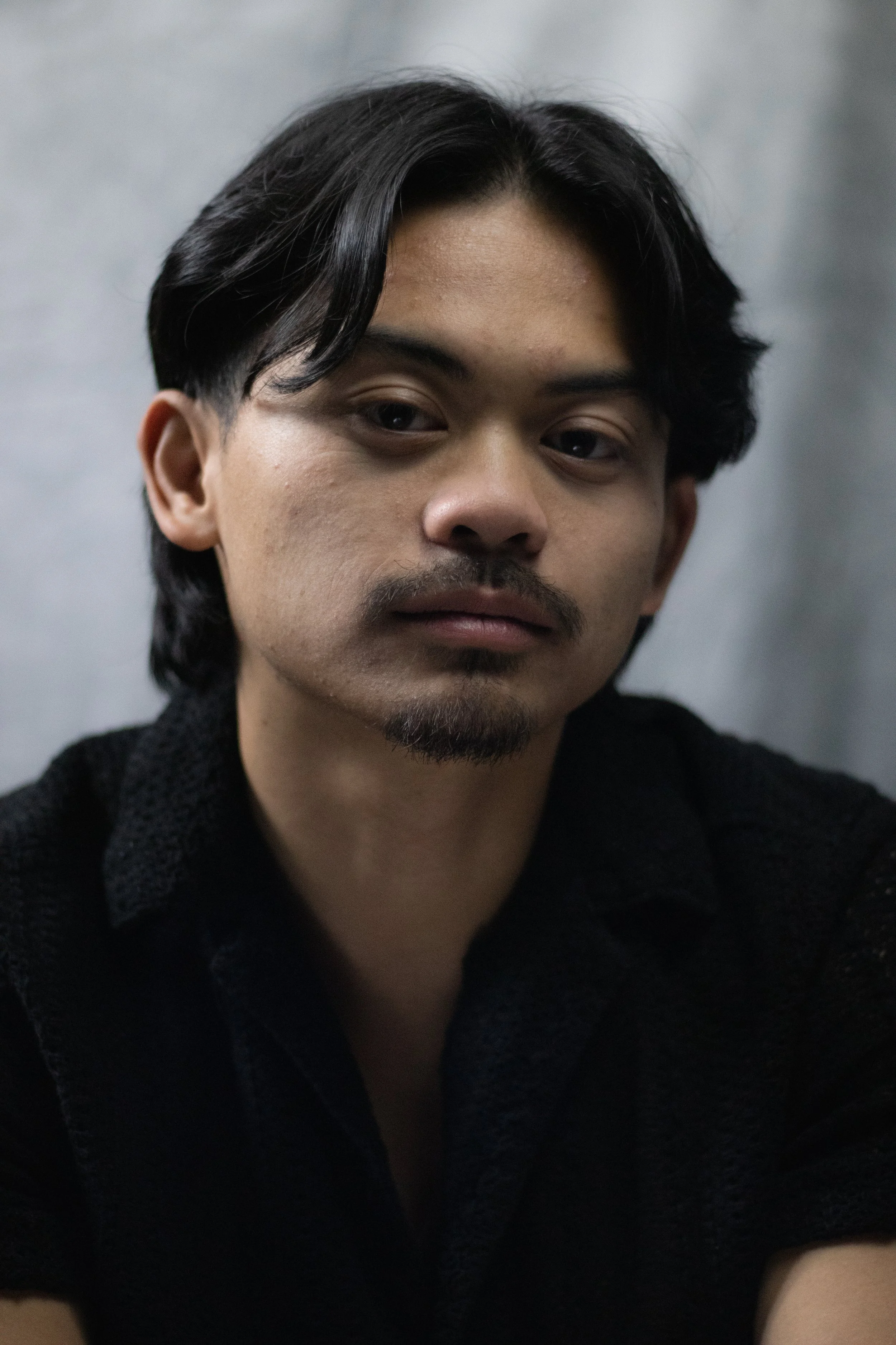 Victor-Headshots-25.jpg