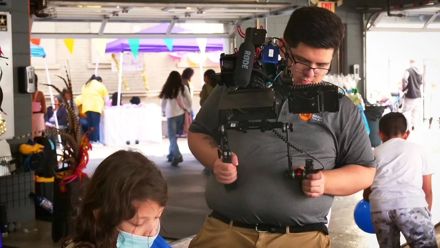 Some BTS and event photos from Generaci&oacute;n Activa 2025.

We came and we delivered. Not just pretty visuals, real results that match the scope our client needed and strived for their marketing campaign. 

Thanks to @imanolruizfilms / @media_tool