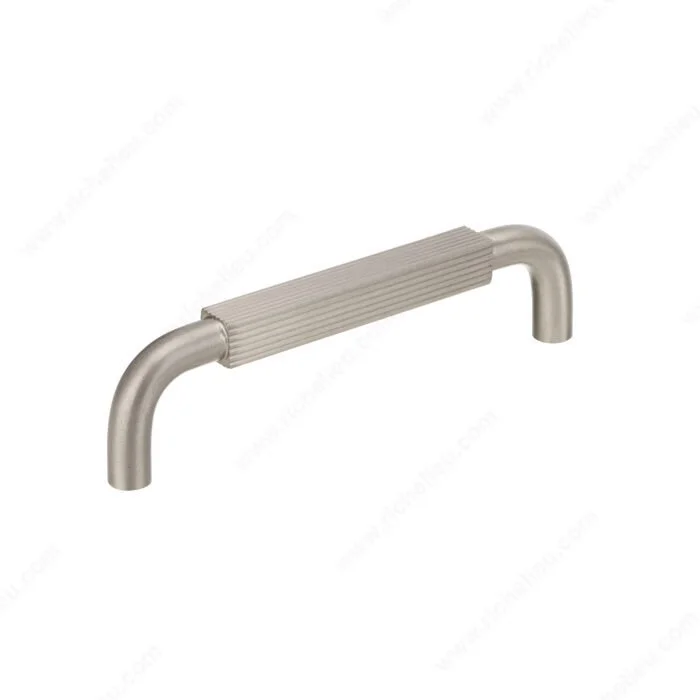 Fluted Bar Pull — 8863 Series