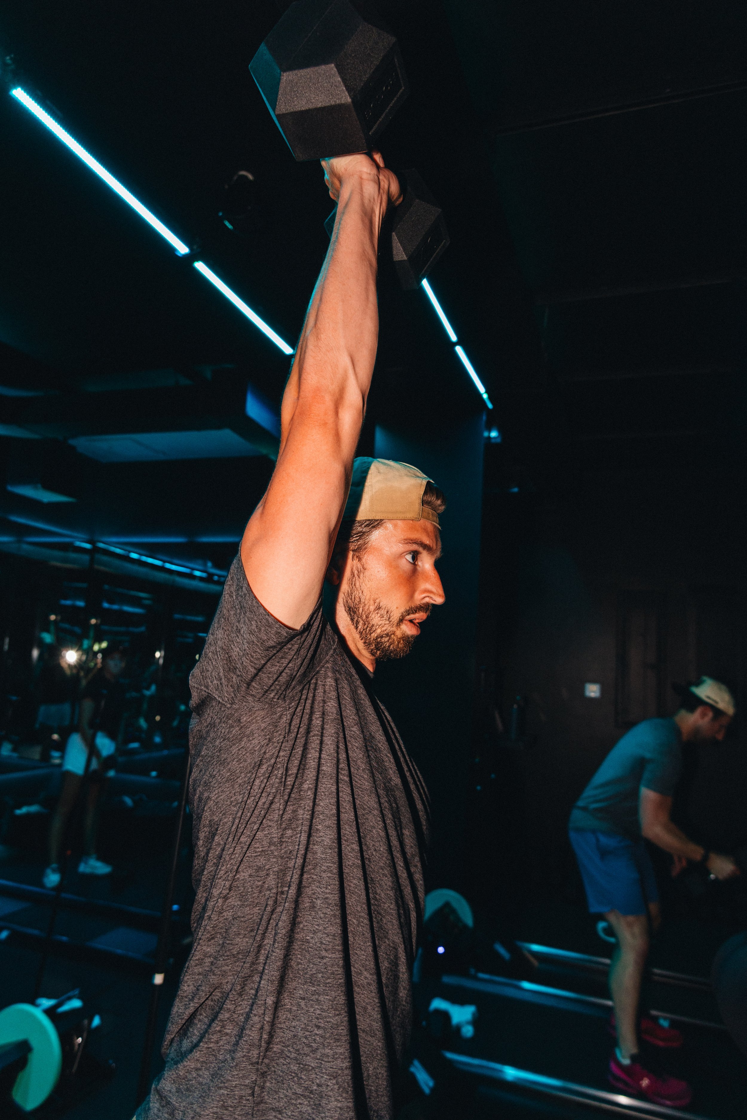 TRAVERS_ON_NRTHRN Strong_-9708.jpg