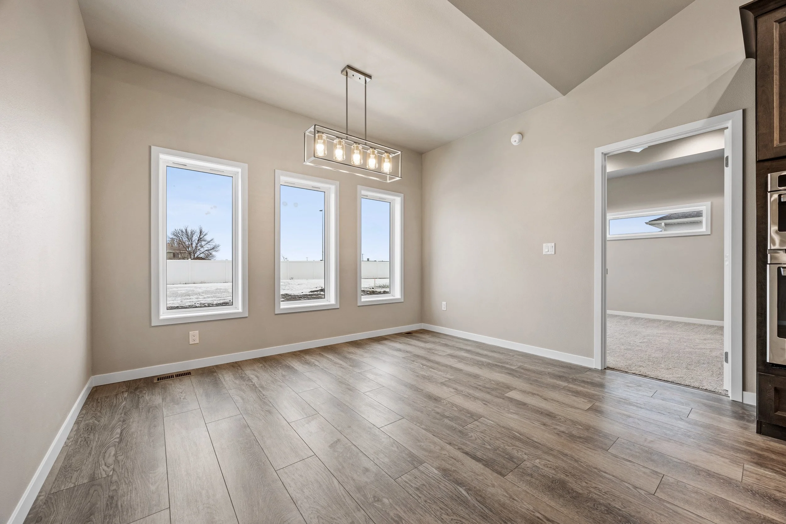 SkylineHomes_Rambler_9884.jpg