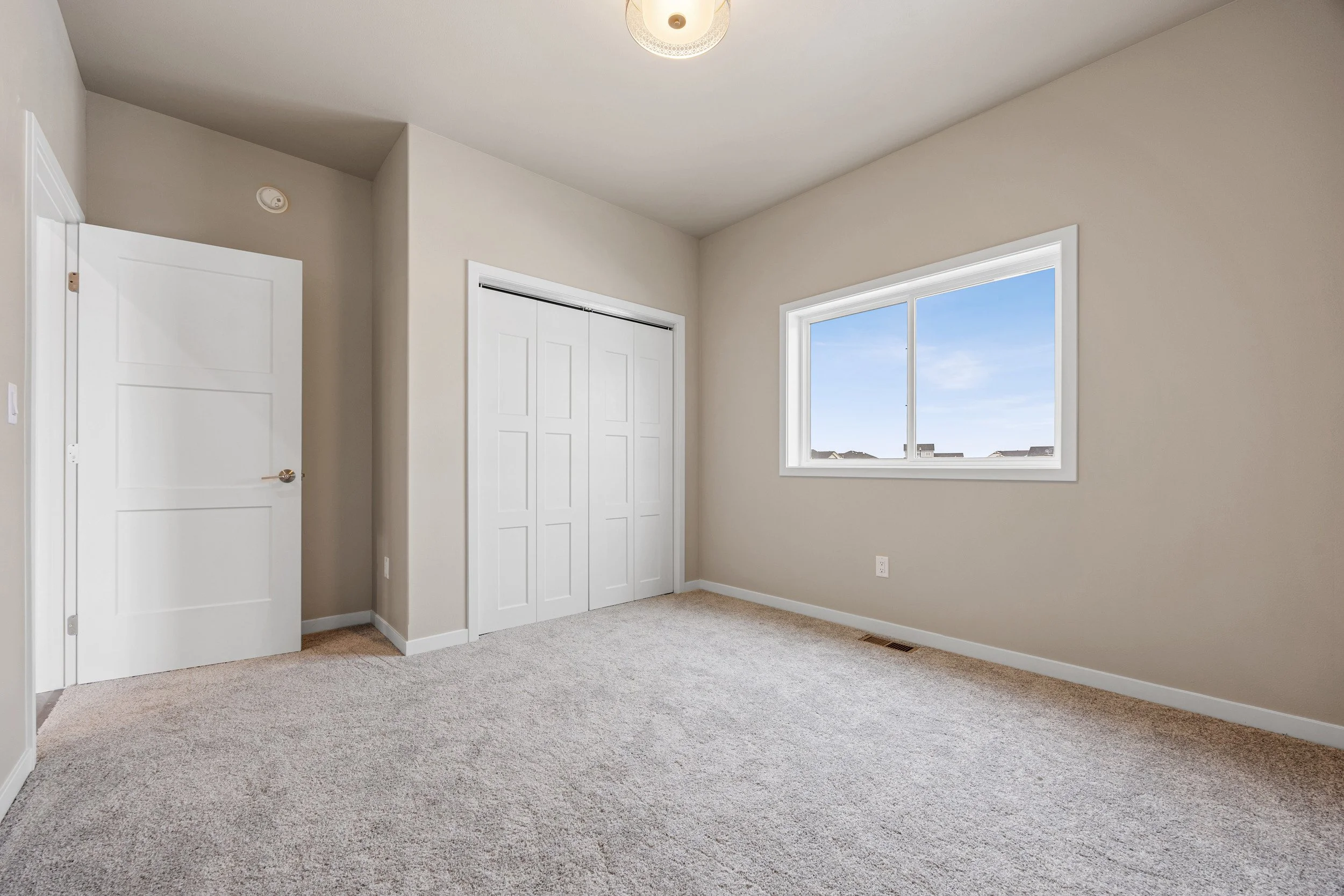 SkylineHomes_Rambler_9890.jpg