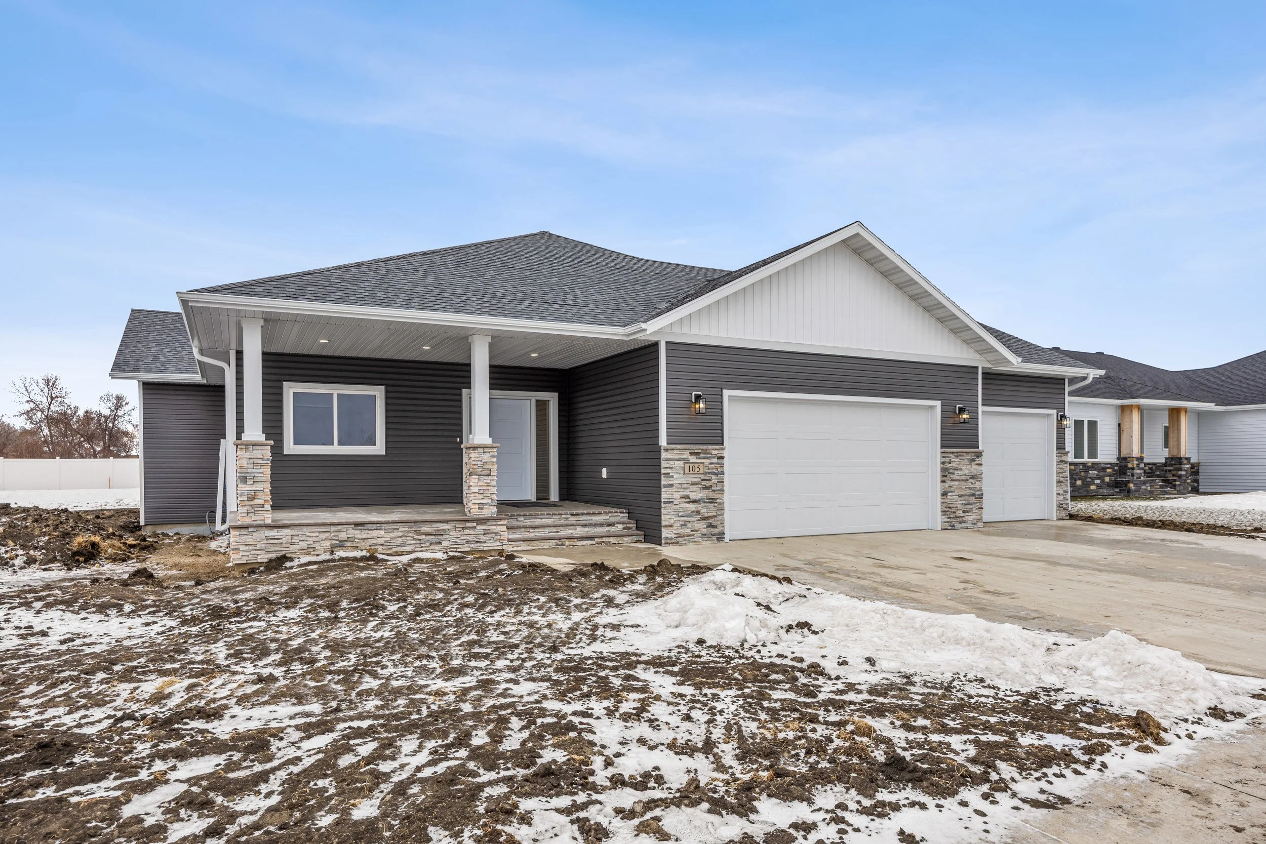 SkylineHomes_Rambler_9916.jpg