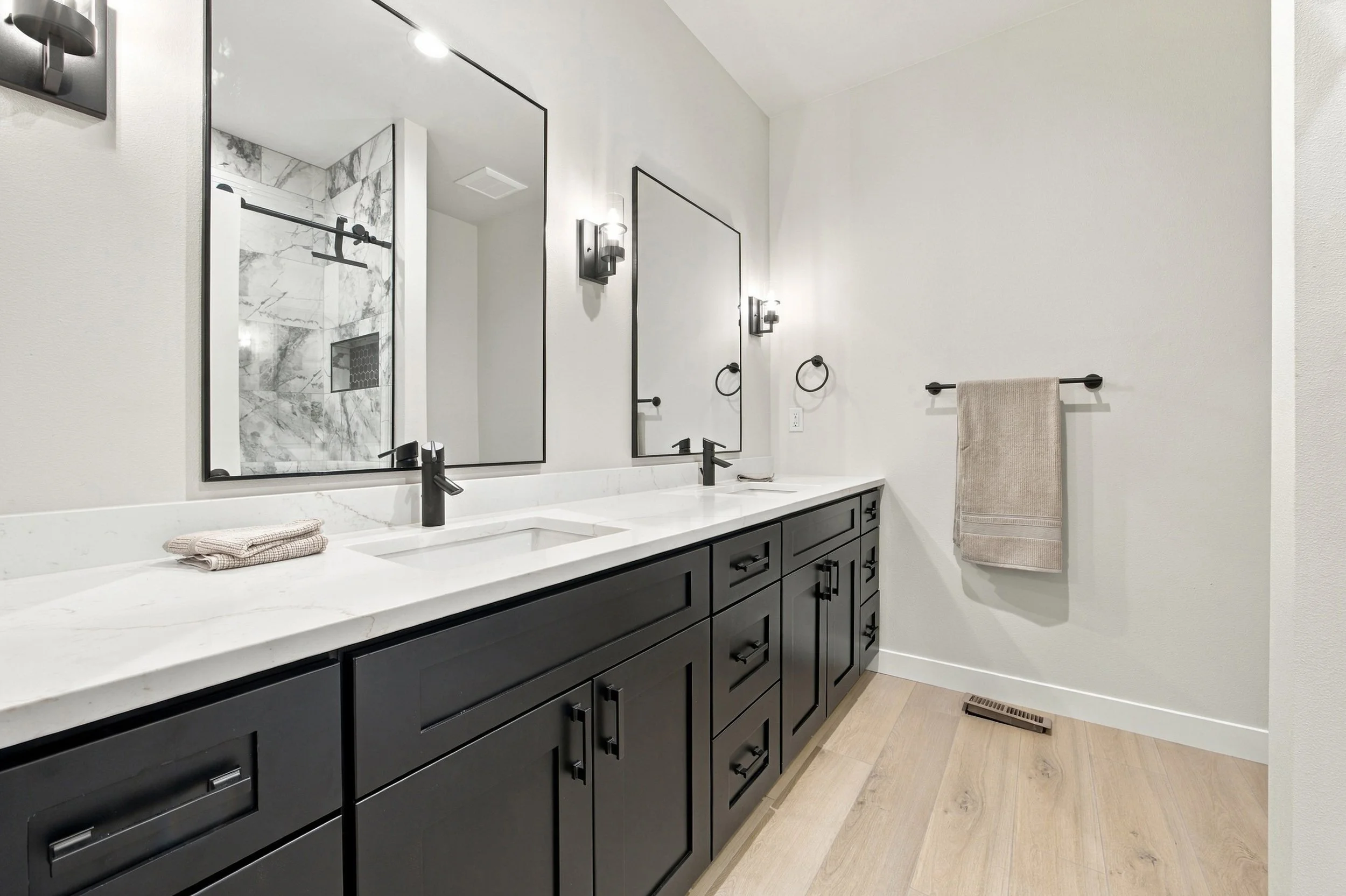 405Rambler_SkylineHomes_023.jpg