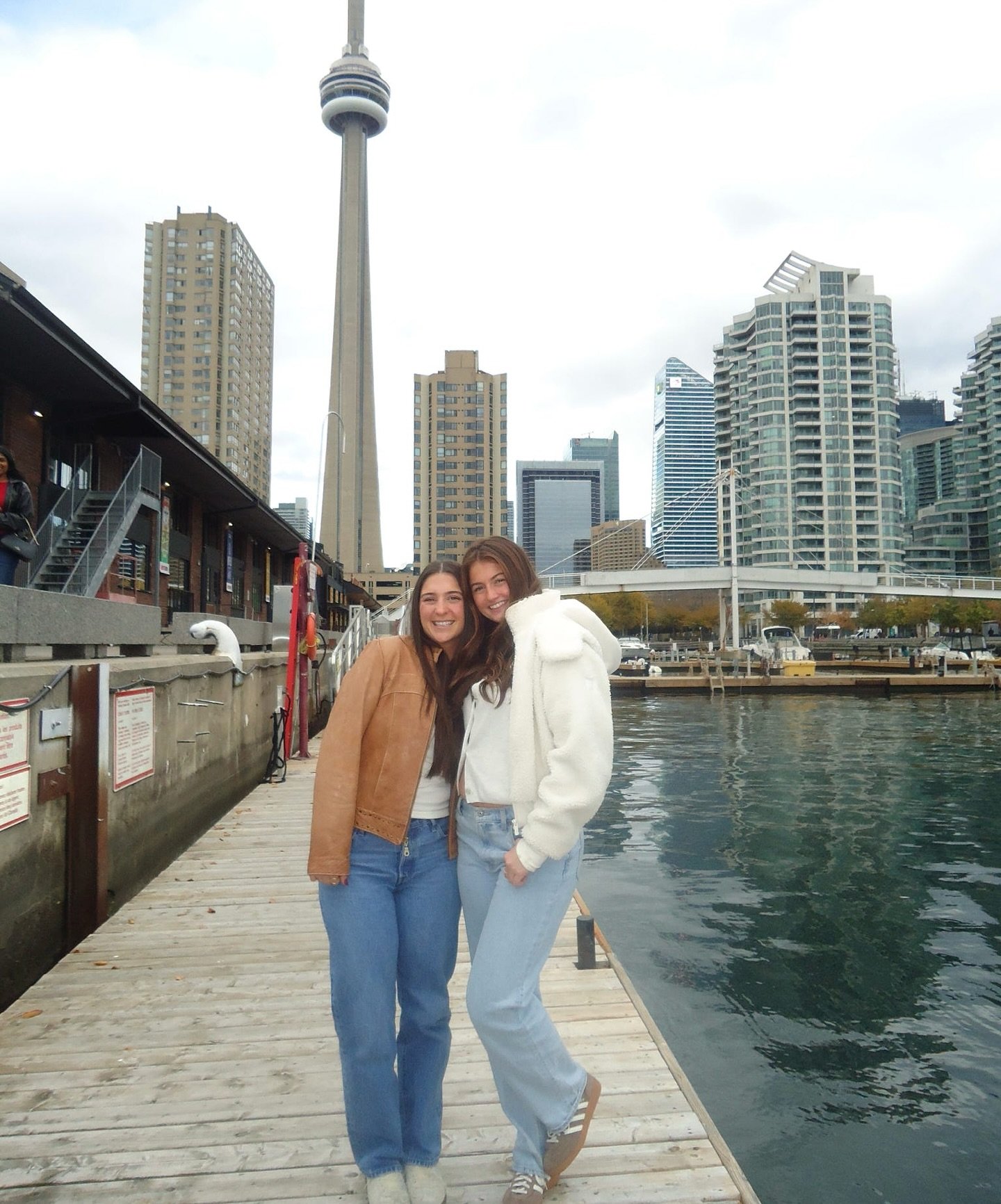 in Toronto for our fall brotherhood retreat!!!🌃💙