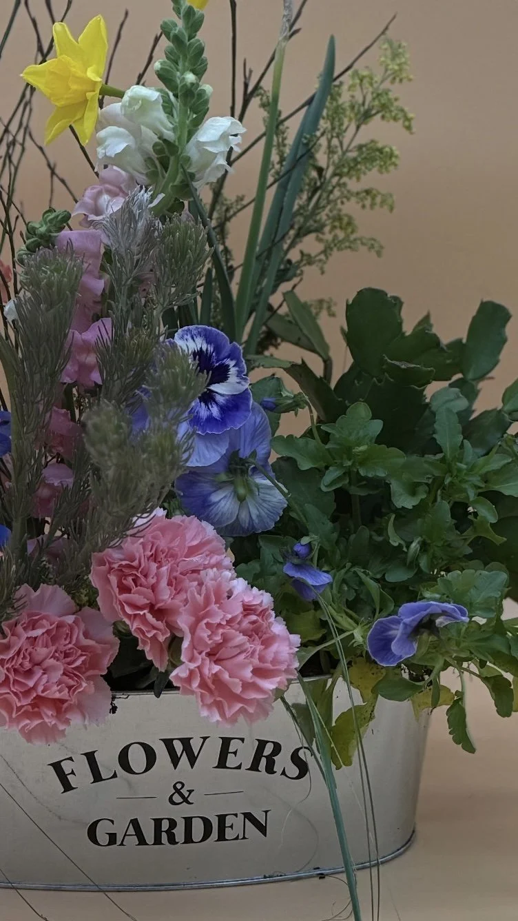 Le Jardin 13 closeup side by Gifts of Flowers TA.jpeg.jpg